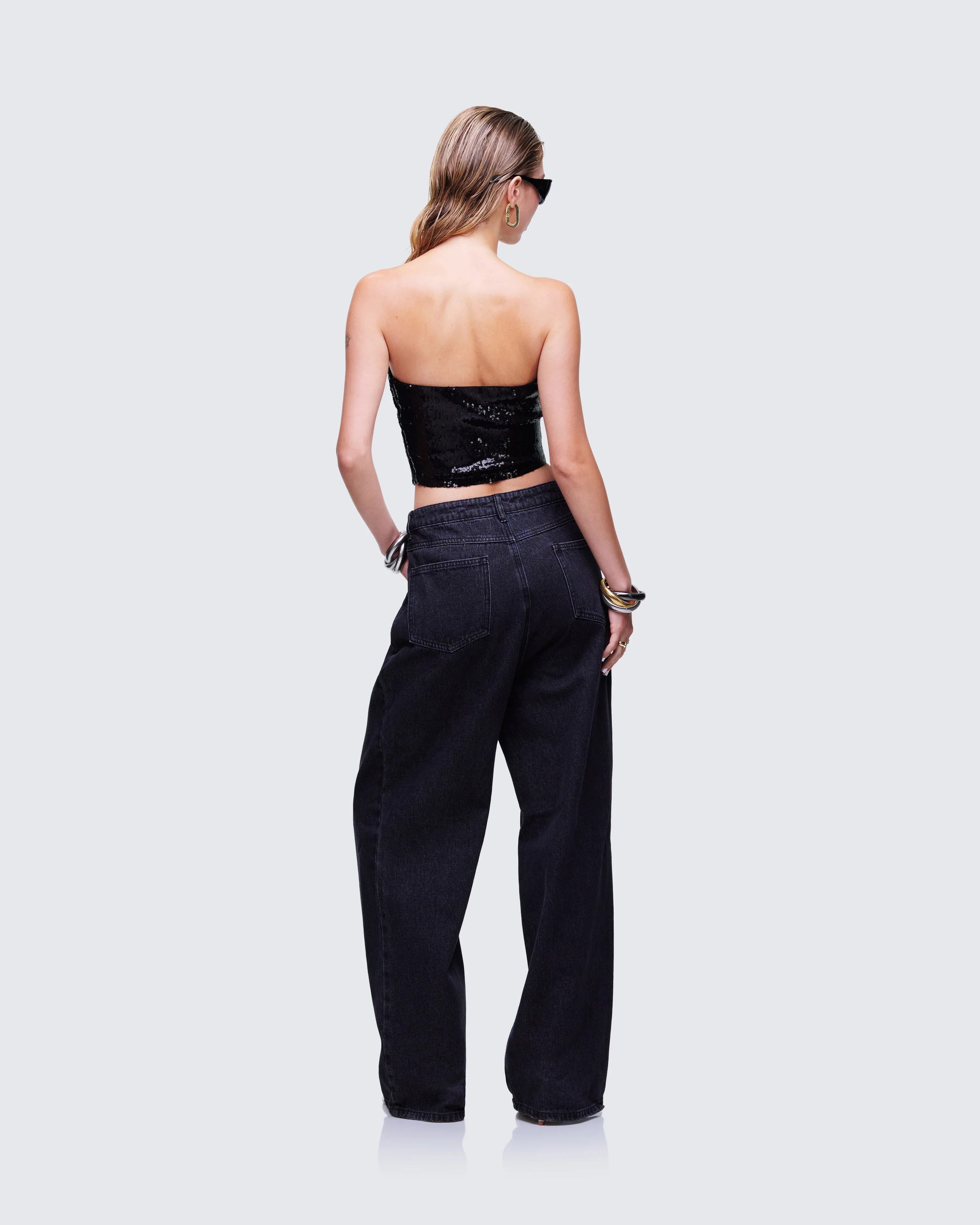 Astraia Black Set - Image 5