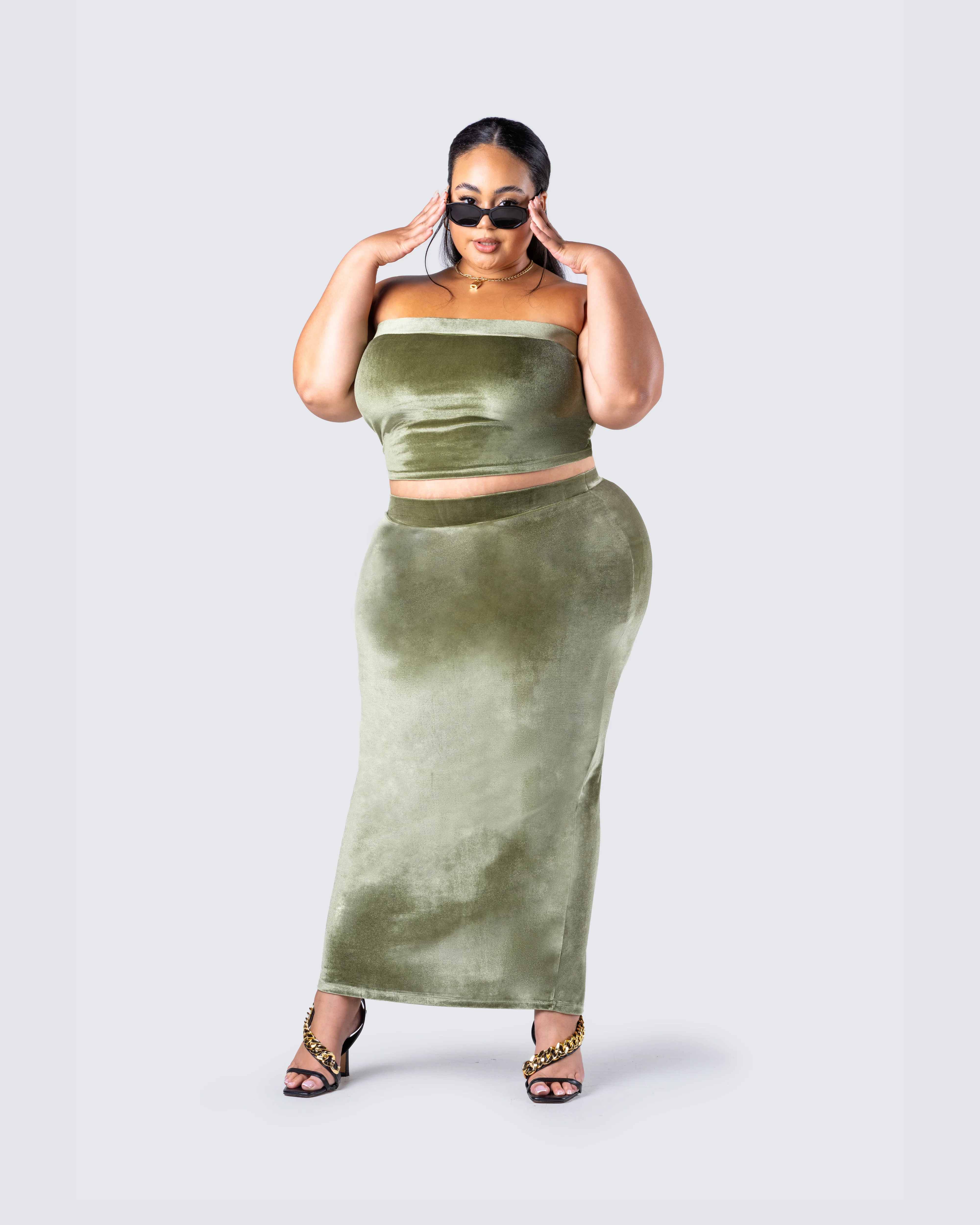 Ayla Olive Green Velvet Set - Image 7