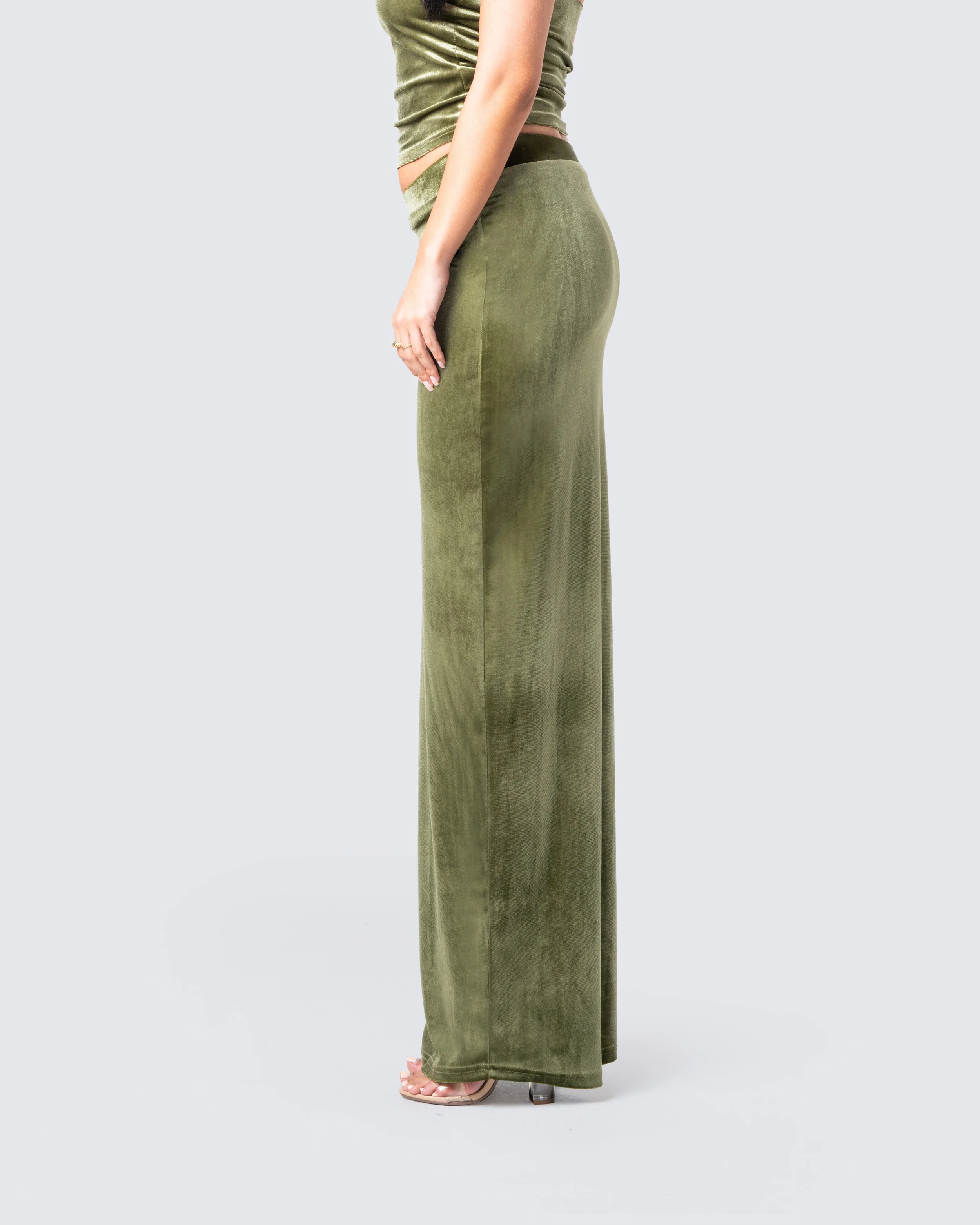 Ayla Olive Green Velvet Maxi Skirt - Image 5