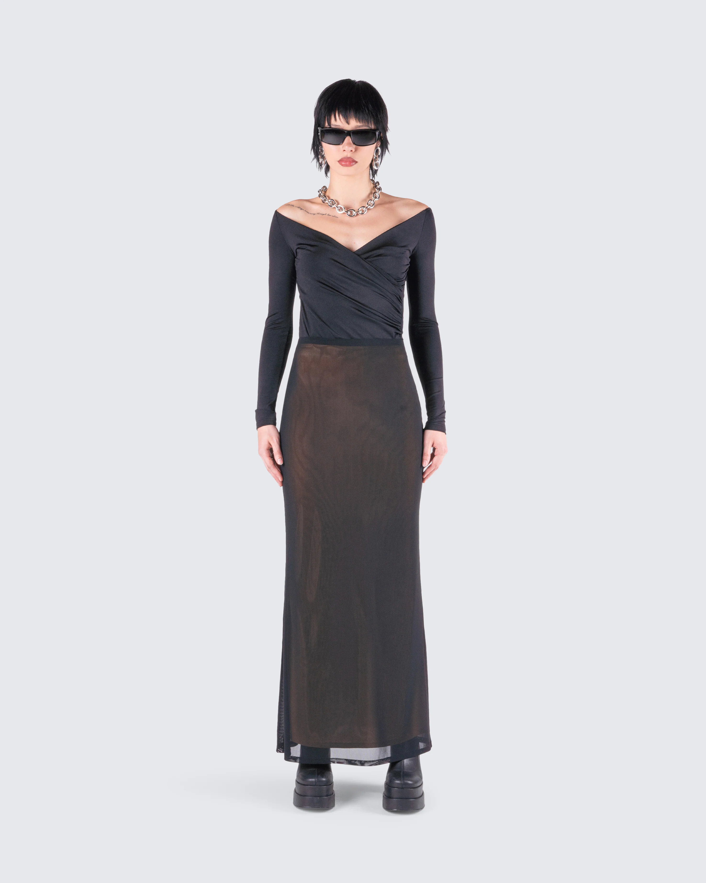 Cait Elegant Set - Image 4