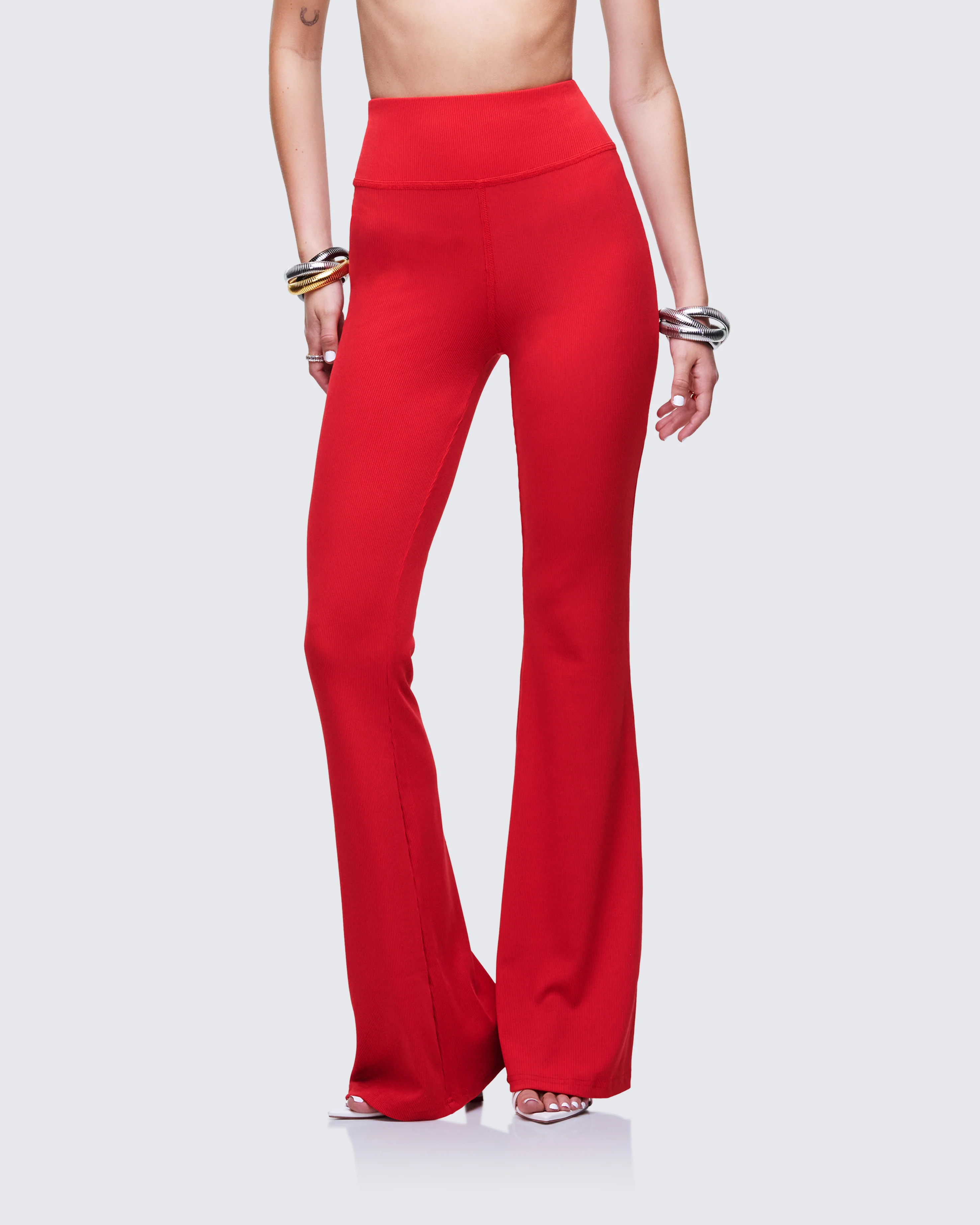 Cambree Red Ribbed Flare Legging - Image 3
