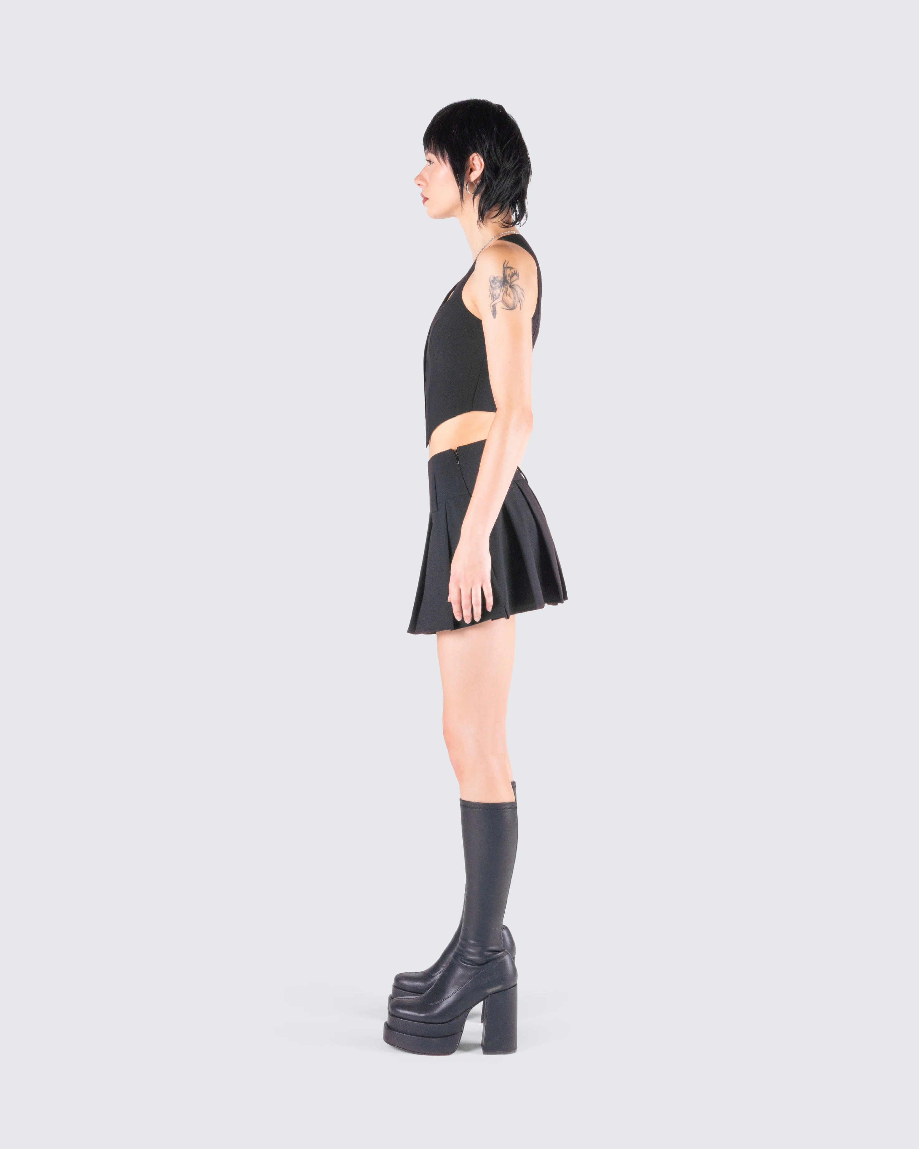 Deb Suited Set - Image 6