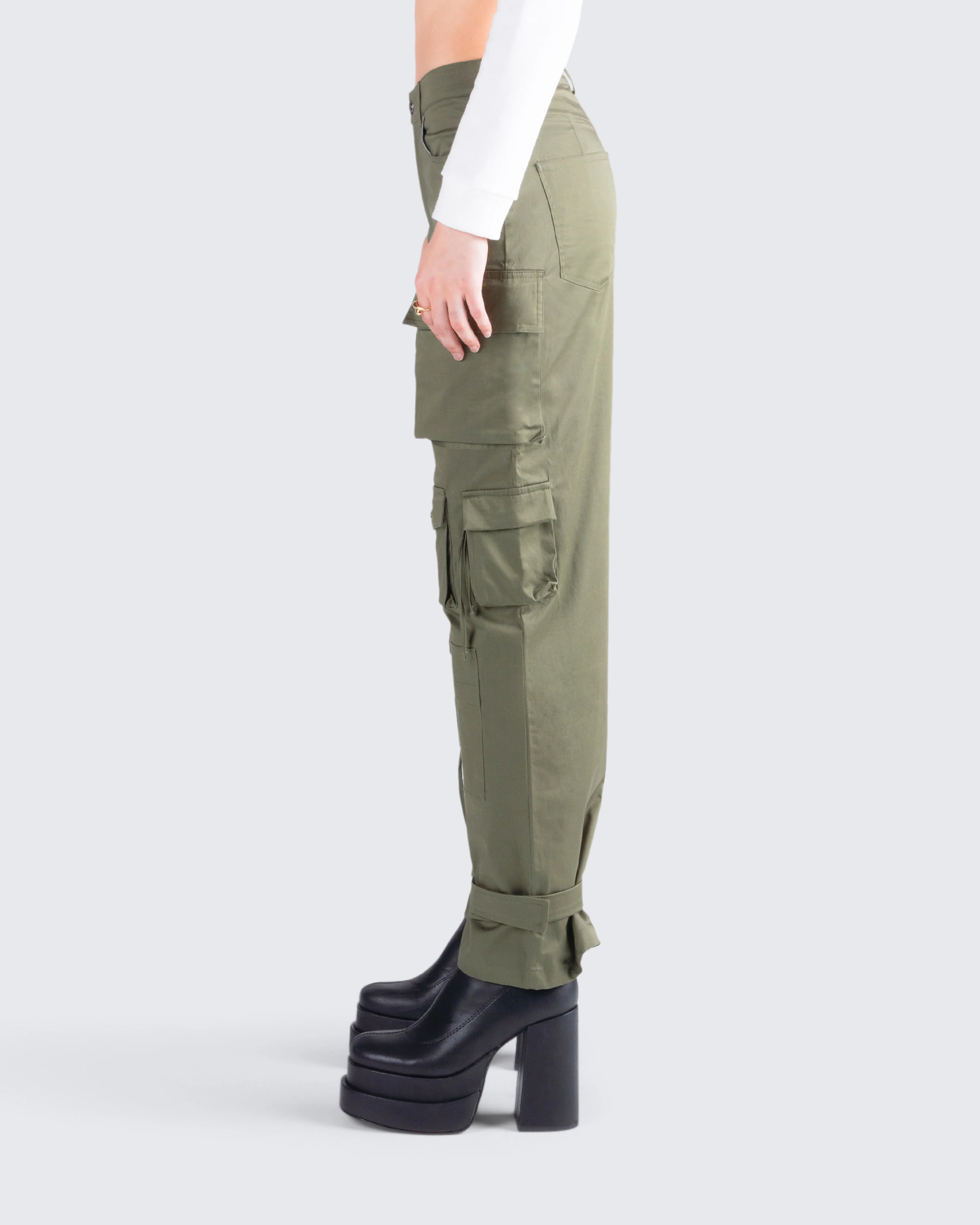Eleni Olive Utility Pocket Pant - Image 6