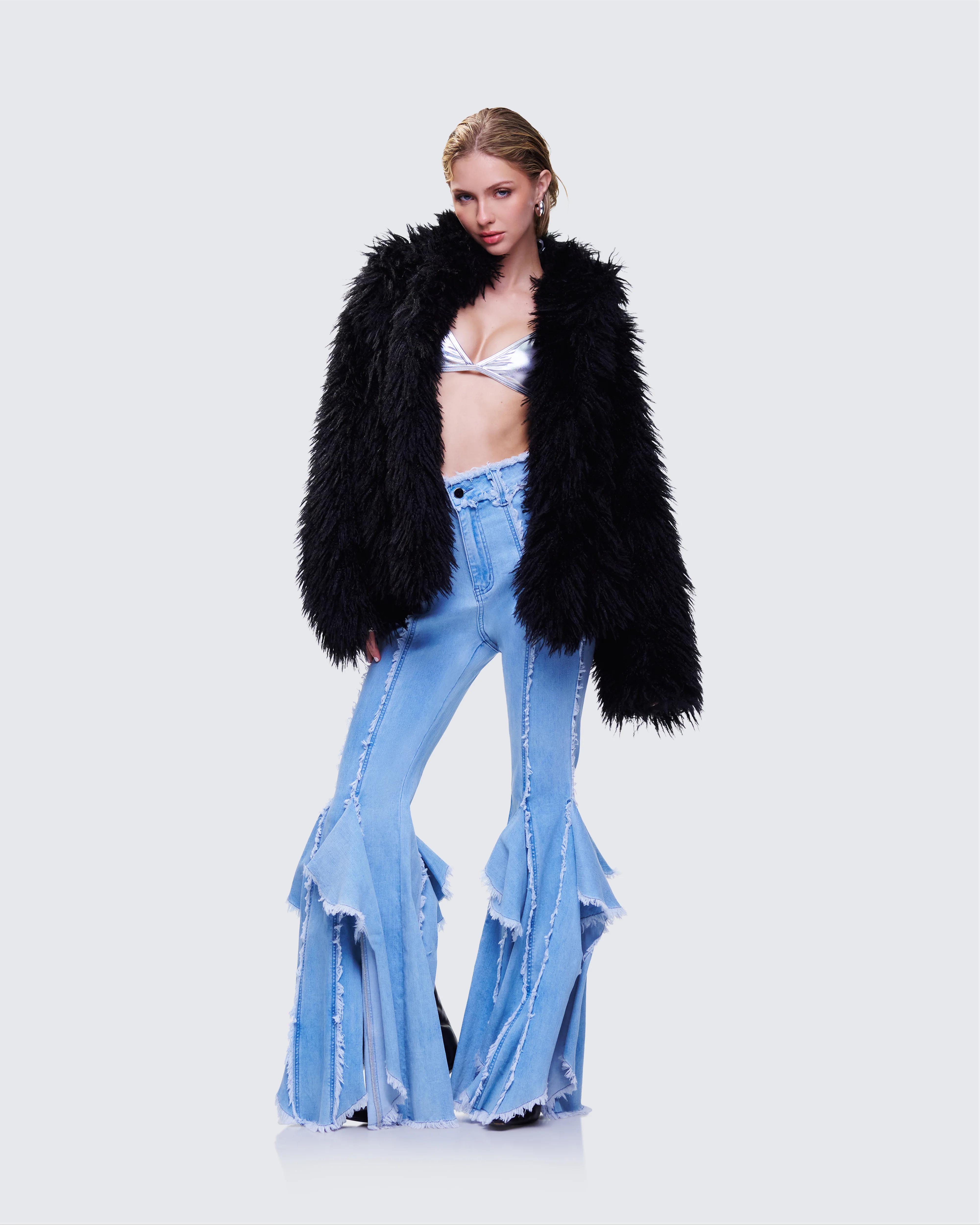 Fae Black Boxy Faux Fur Coat - Image 5