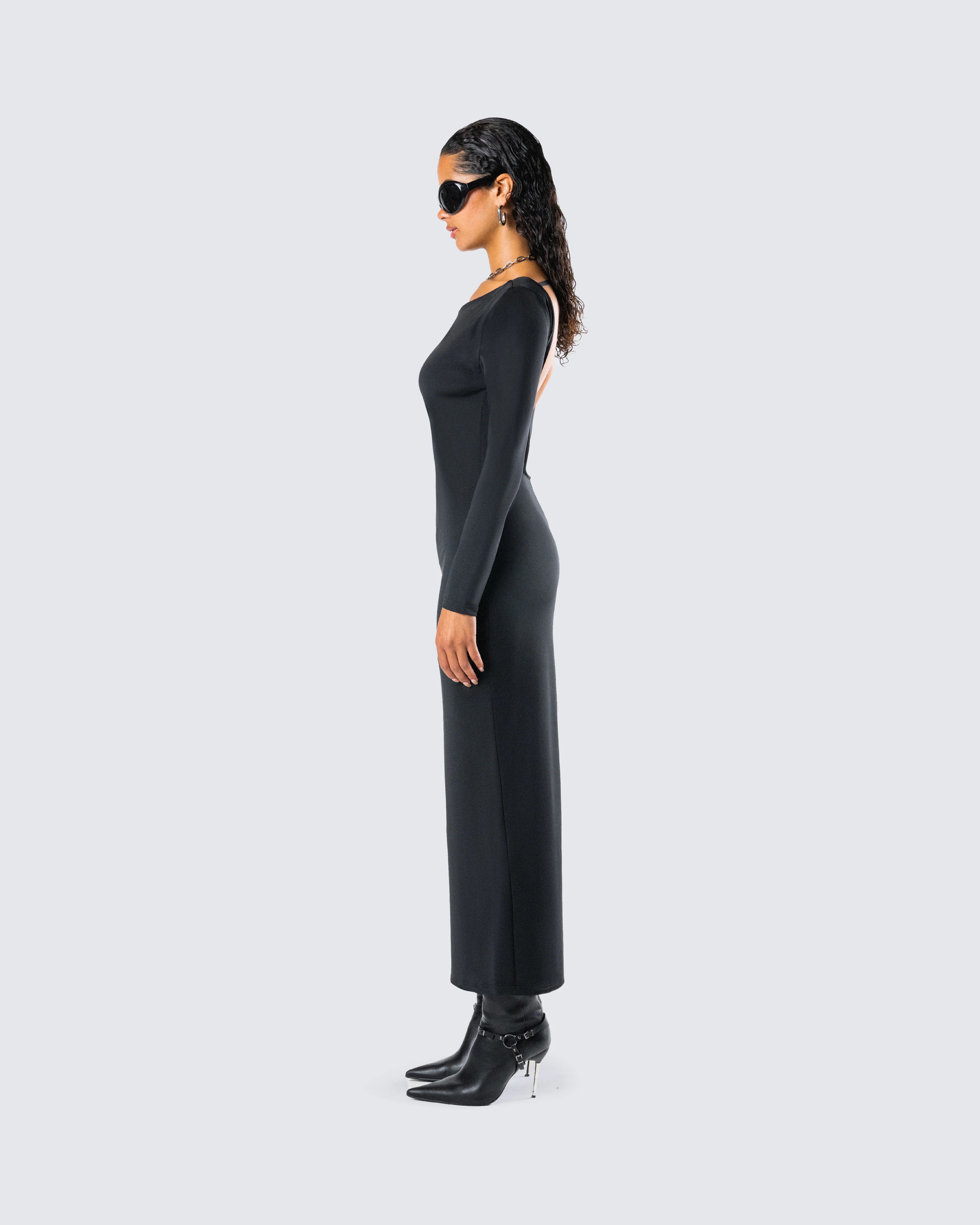 Izel Black Backless Maxi Dress - Image 6