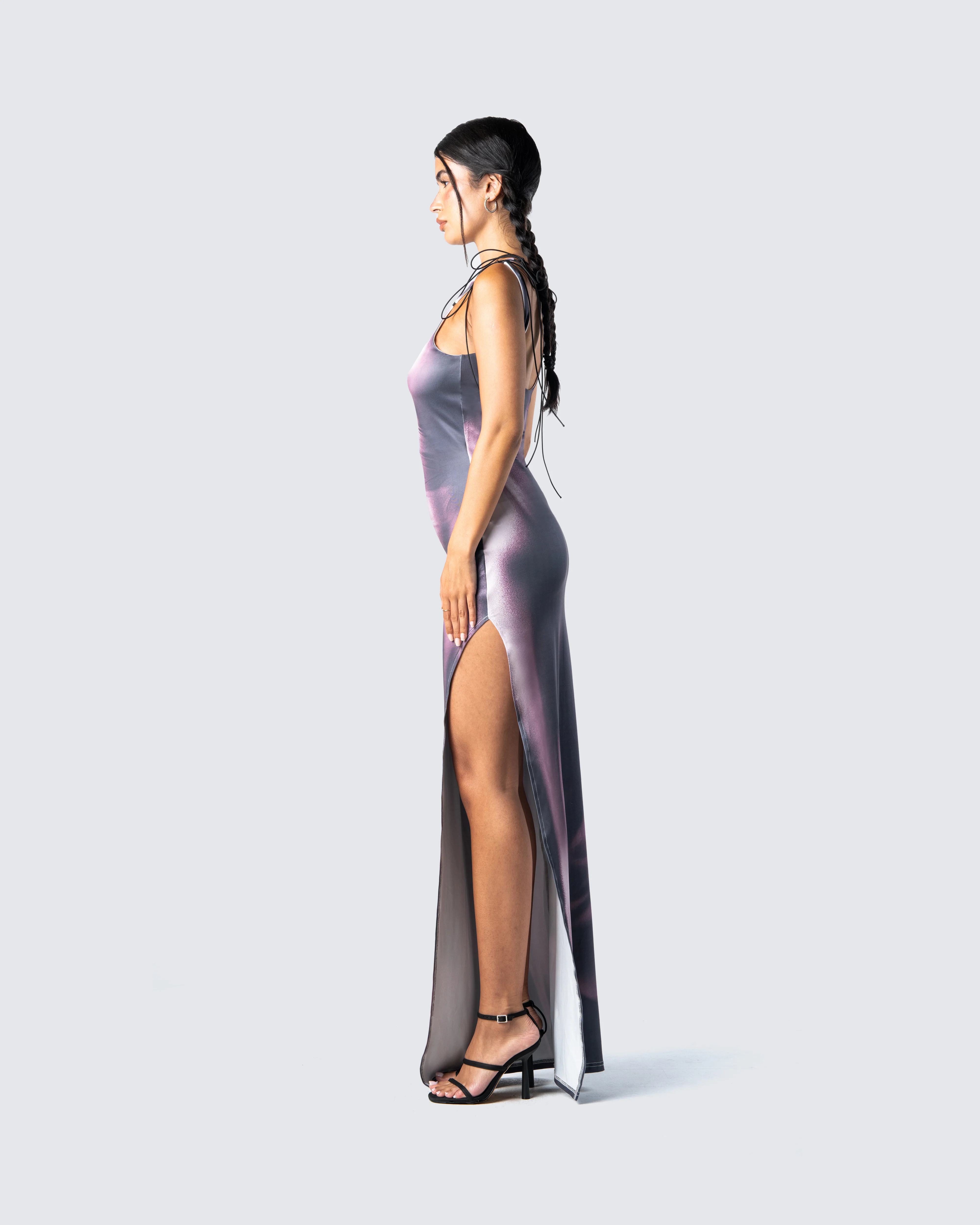 Kala Maroon Body Print Midi Dress - Image 5