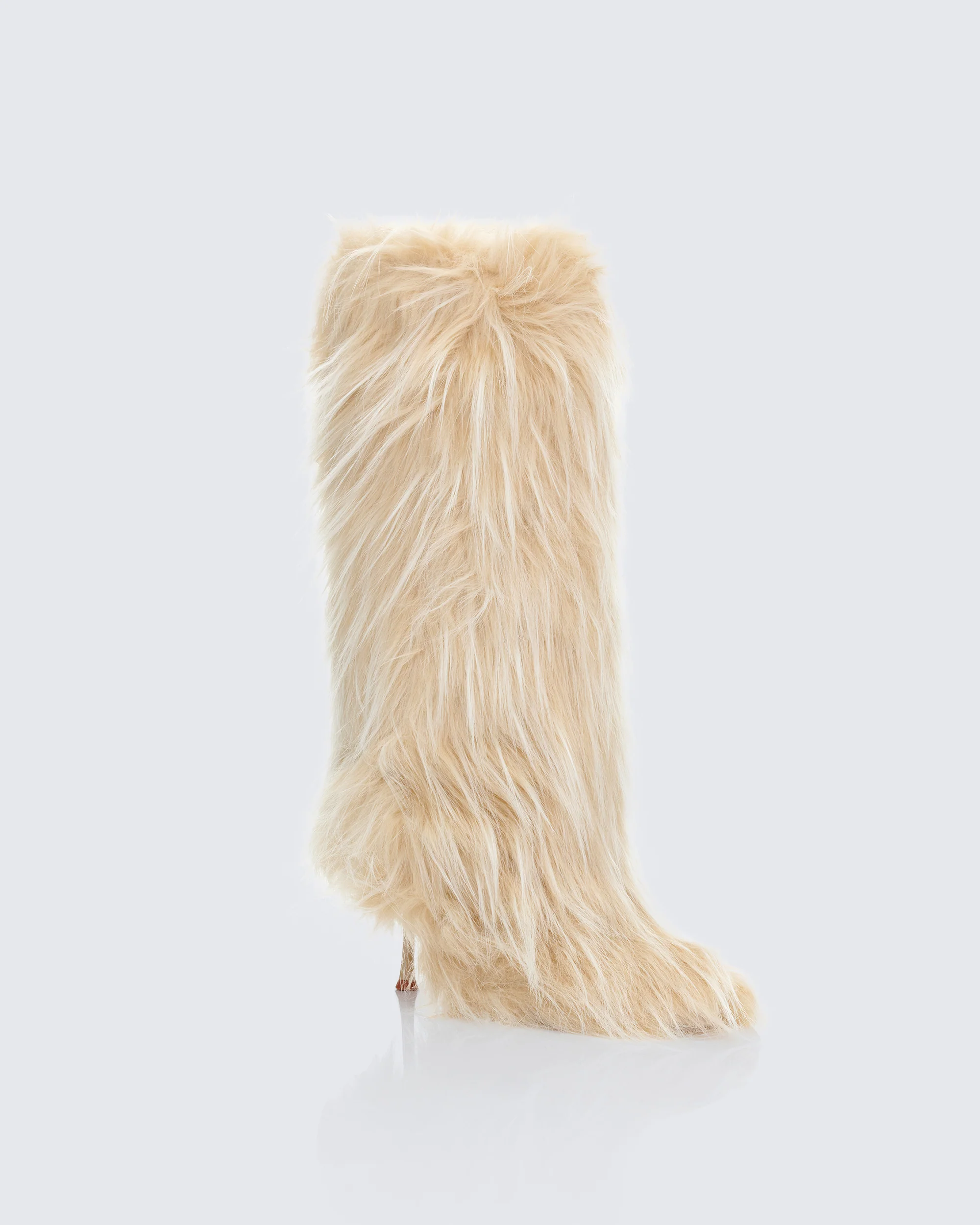 Kendall Off White Fur XXL Yetti Heeled Boot - Image 2