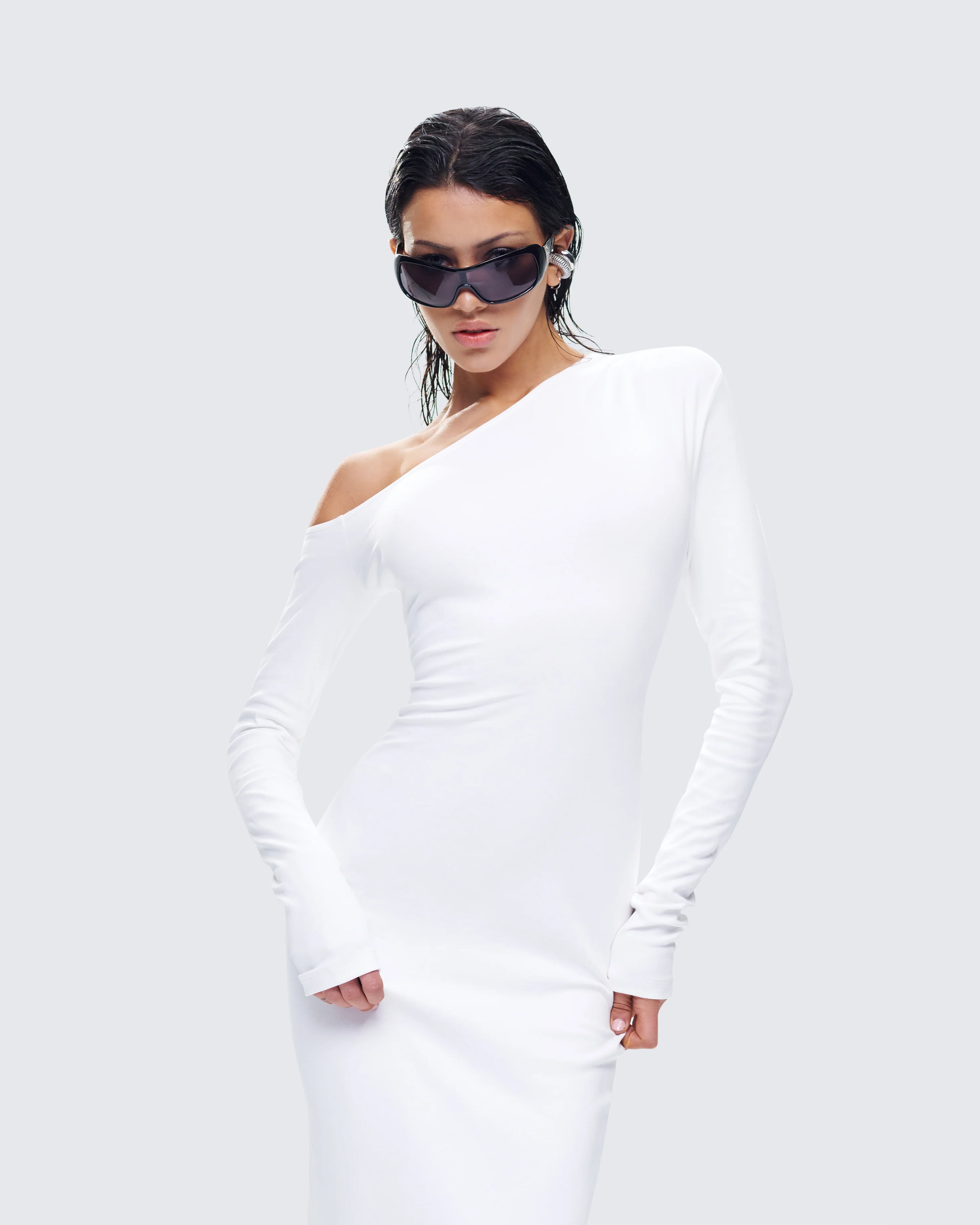 Kiandra White Off Shoulder Maxi Dress - Image 8