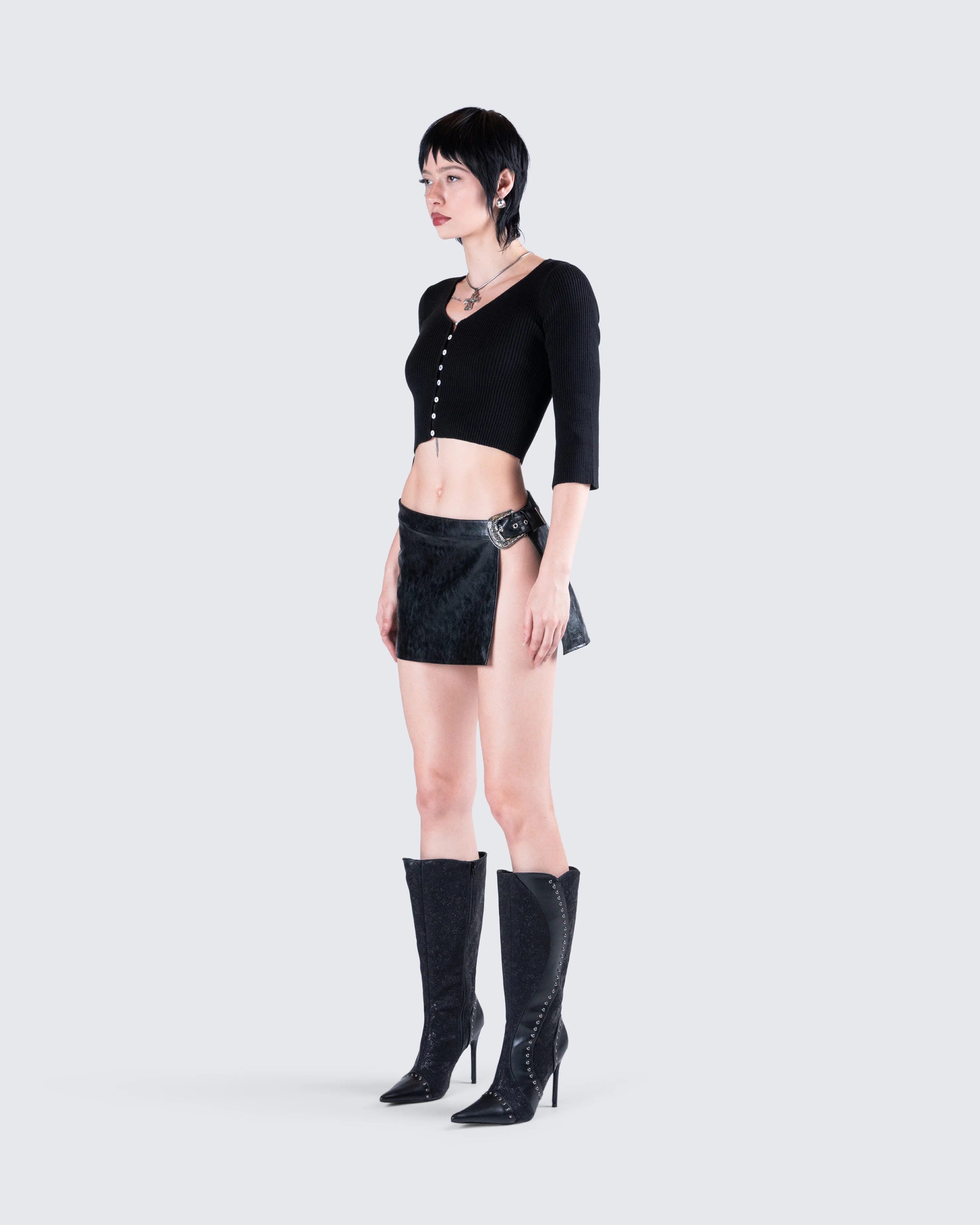 Kimmy Buckle Set - Image 3