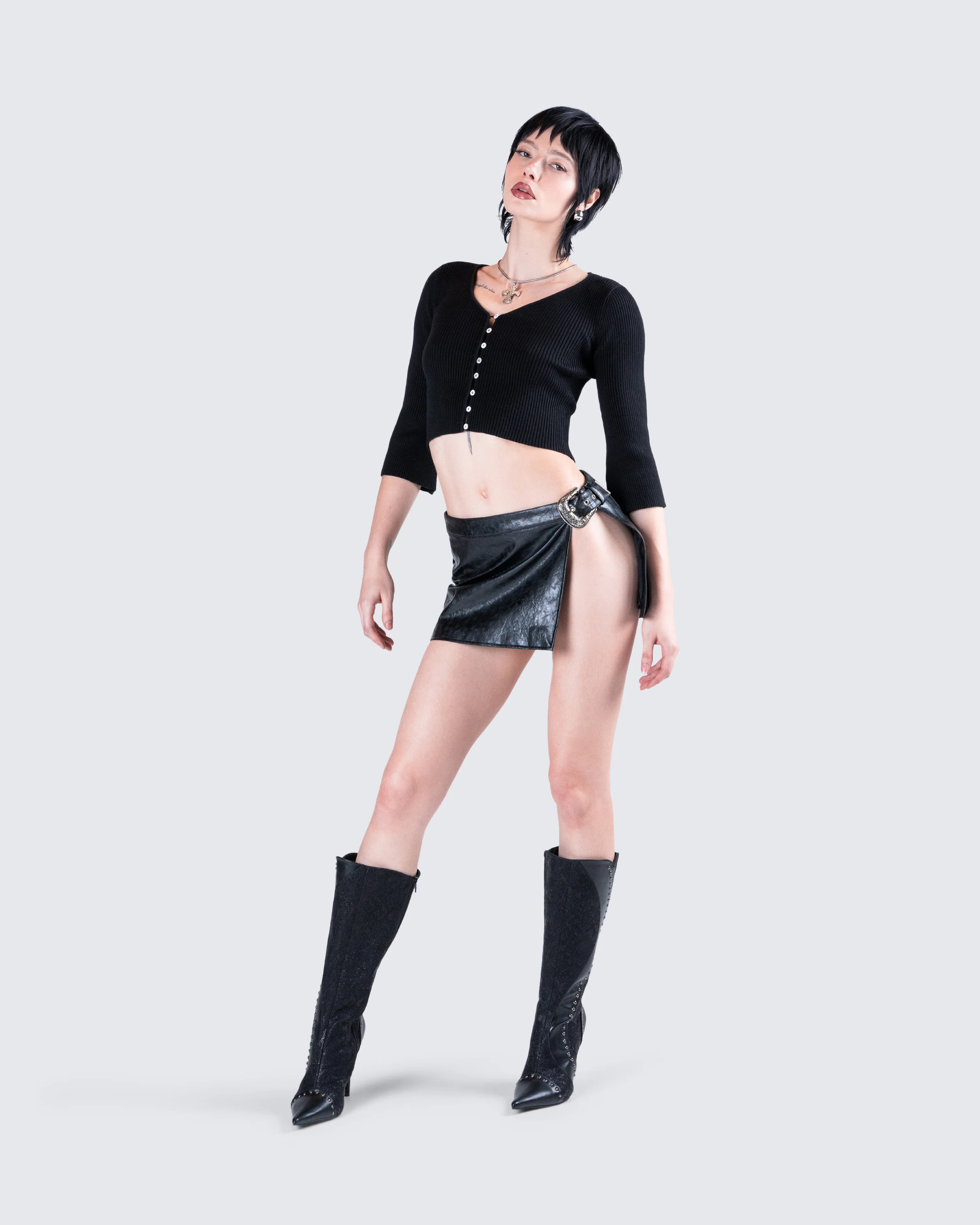 Kimmy Buckle Set - Image 6