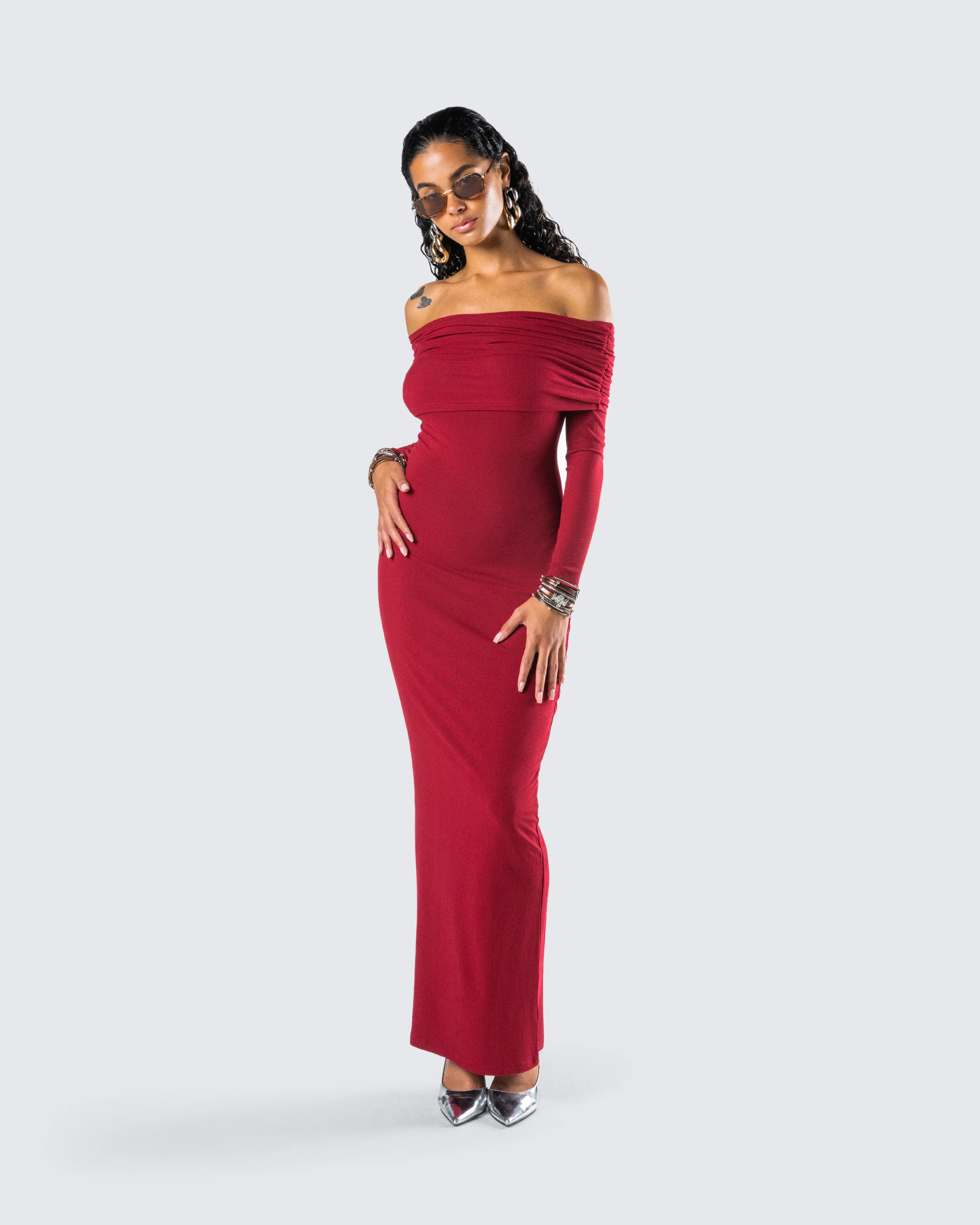 Kyan Burgundy Off Shoulder Maxi Dress - Image 8