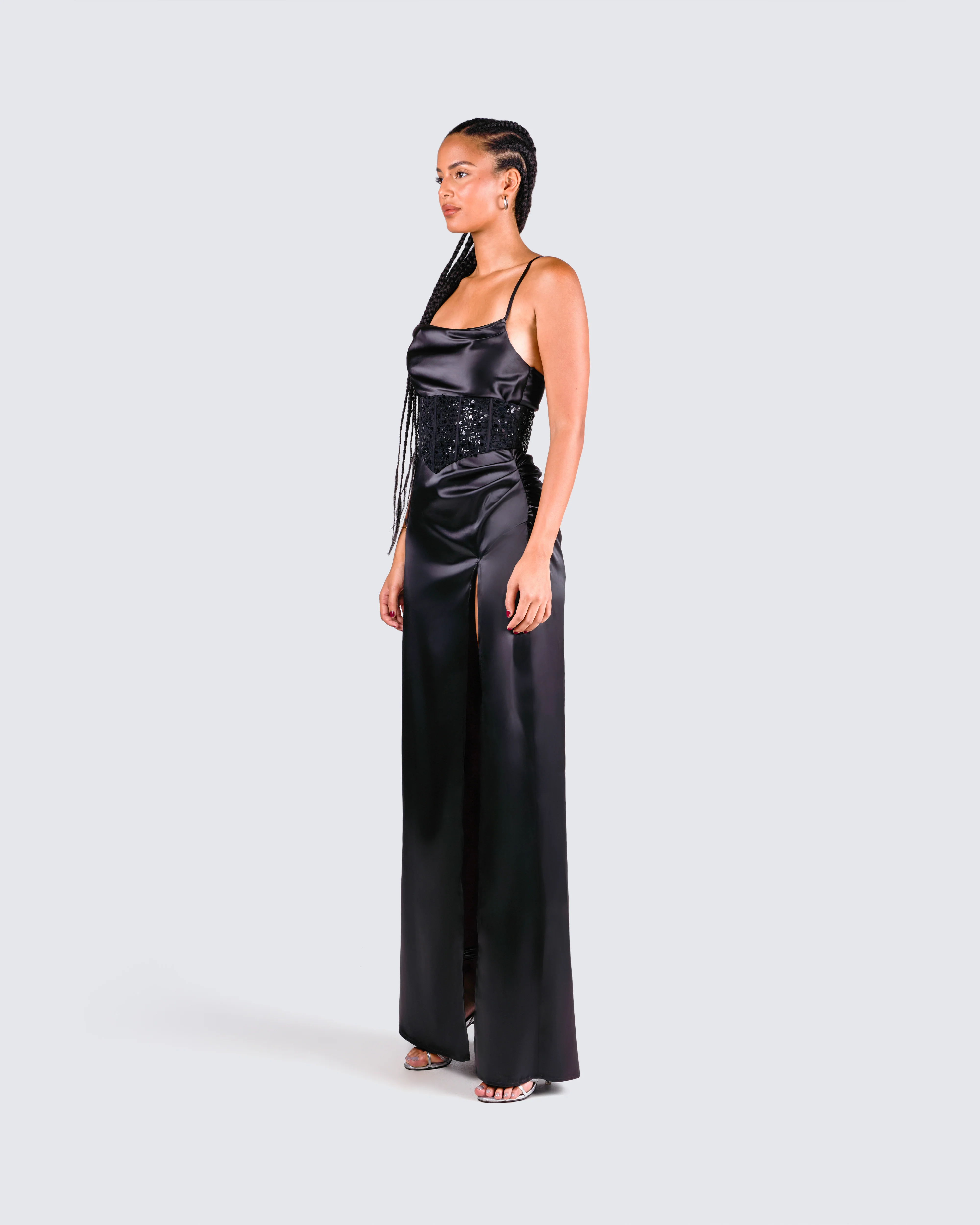 Lerata Luxurious Set - Image 7