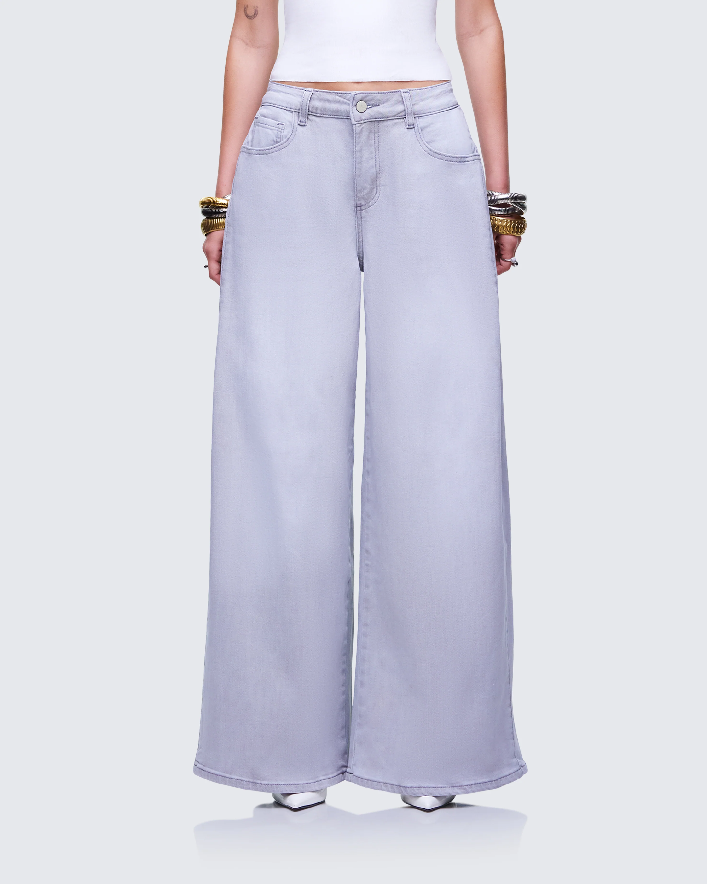 Lysandra Washed Grey Pleat Inset Jean - Image 2