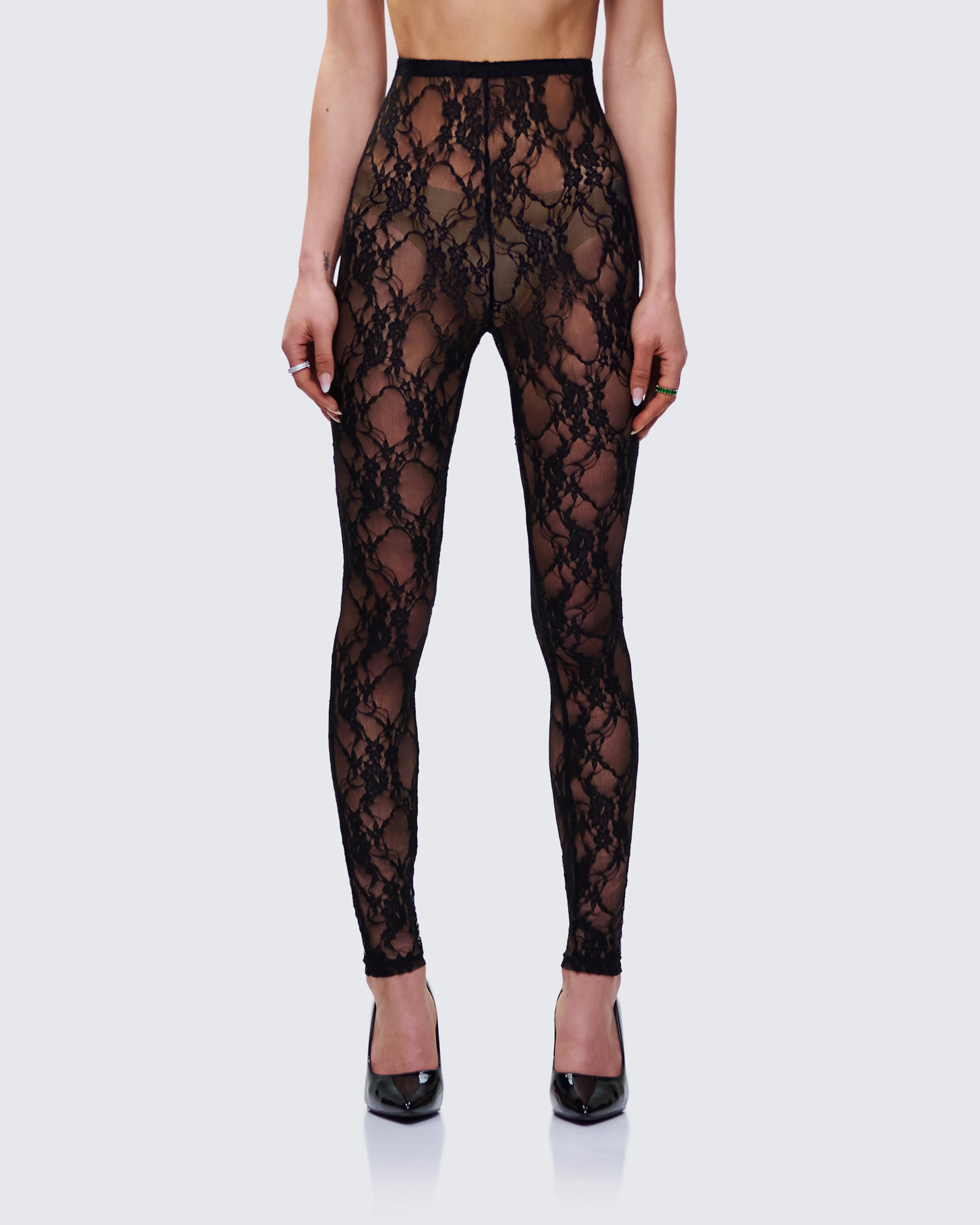 Miriam Black Lace Fitted Legging - Image 4