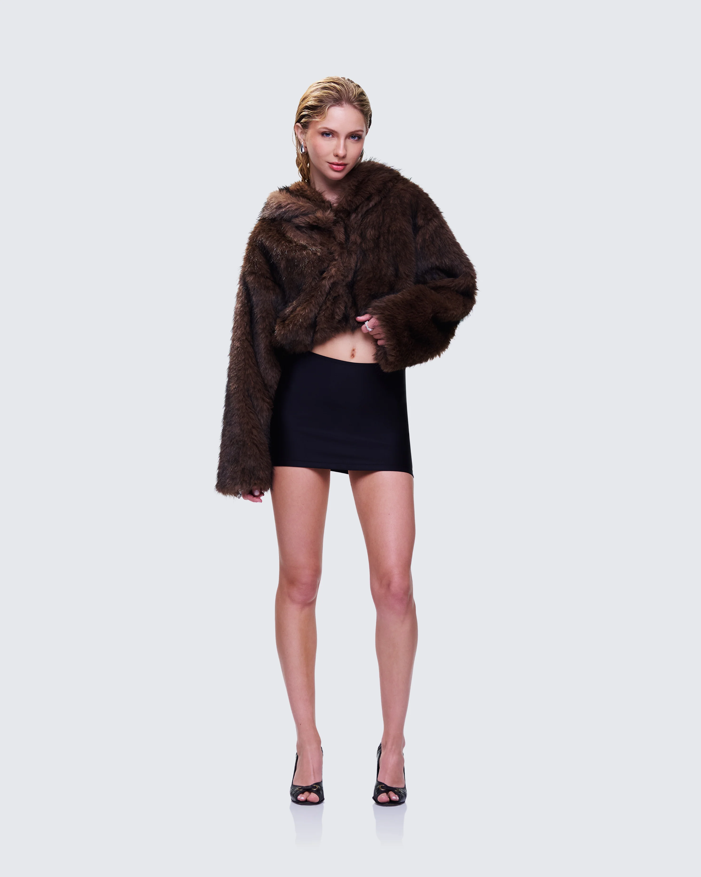 Monika Fur Set - Image 6