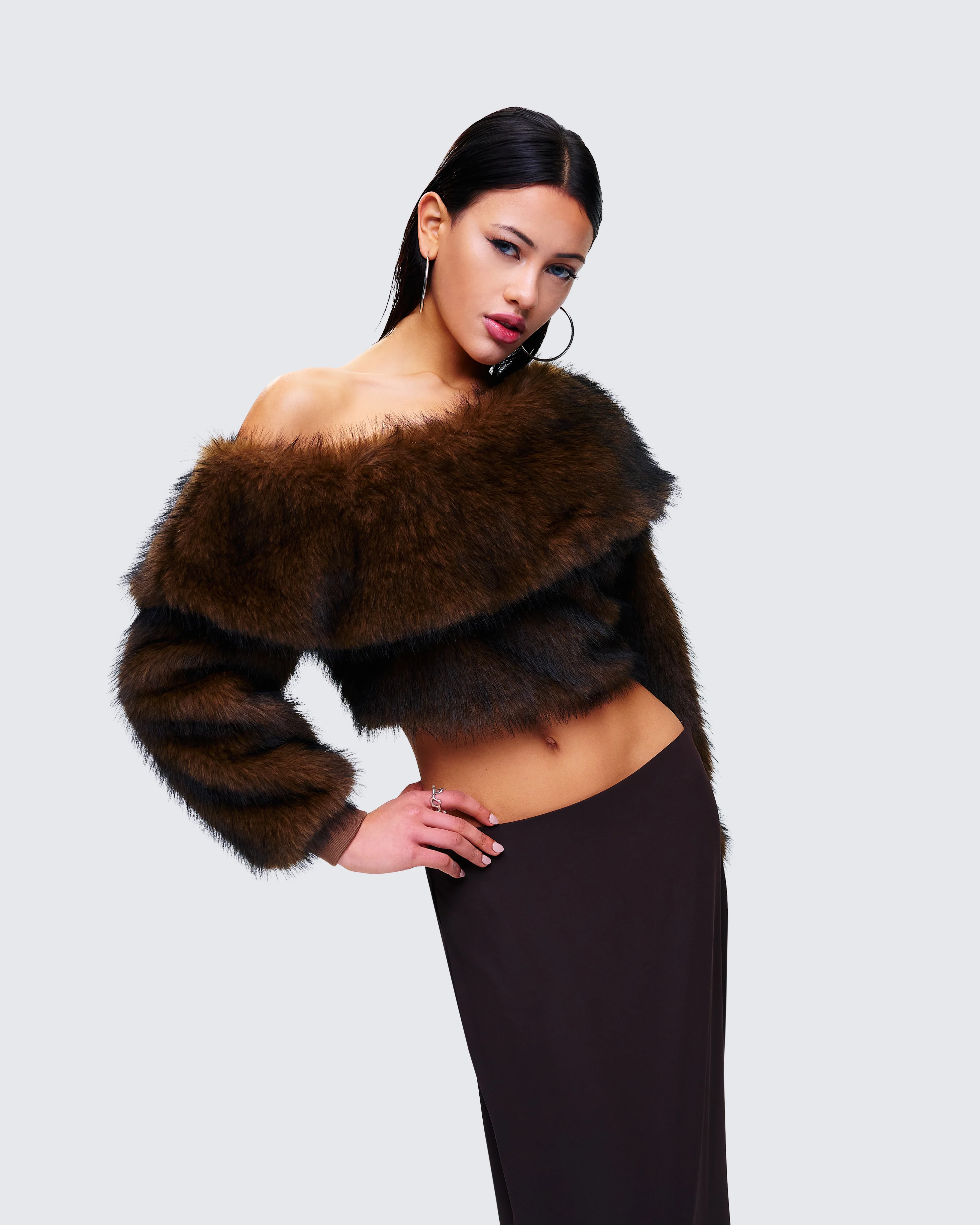 Nadi Brown Faux Fur Off Shoulder Top - Image 4