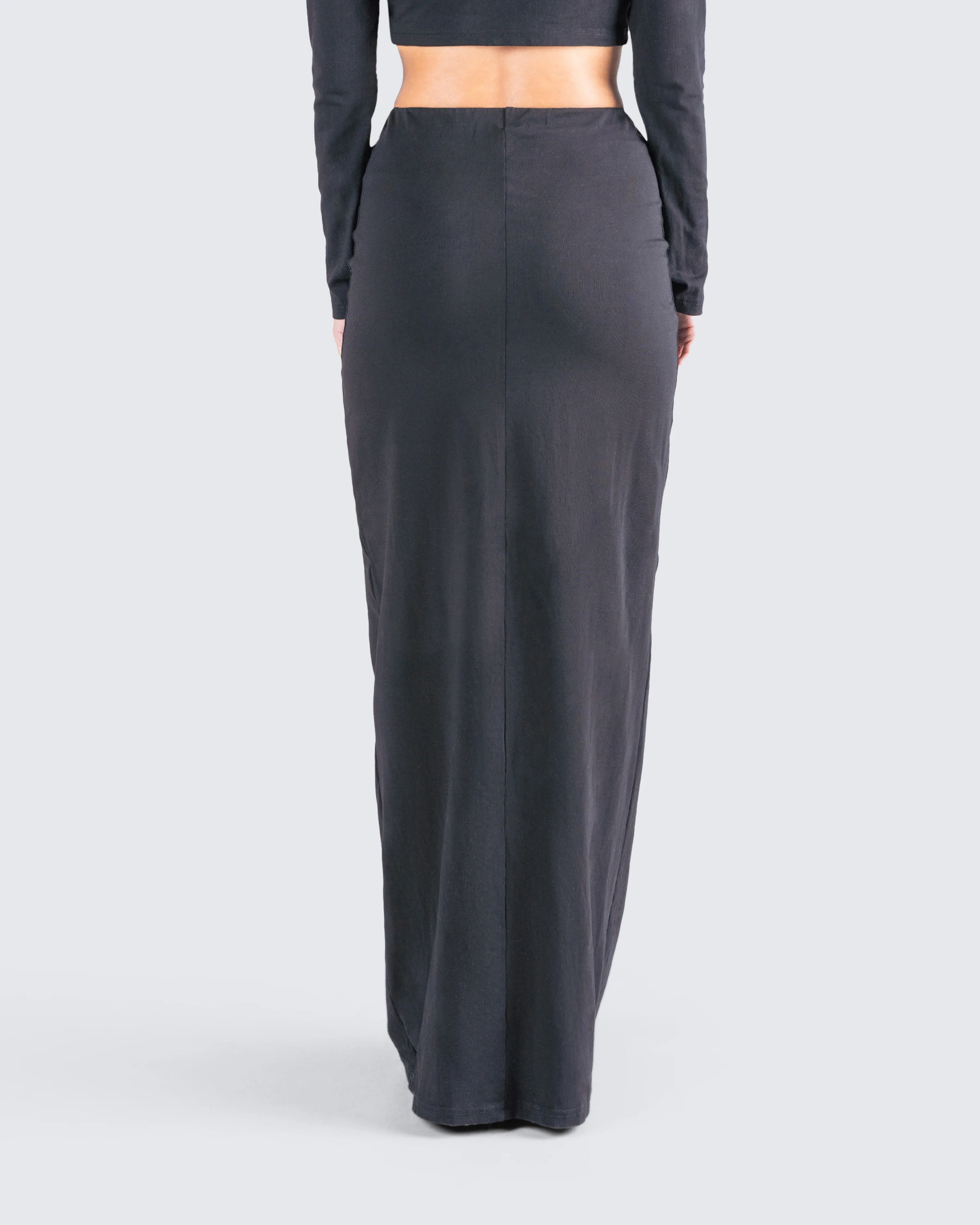 Nadia Black V Waist Skirt - Image 7