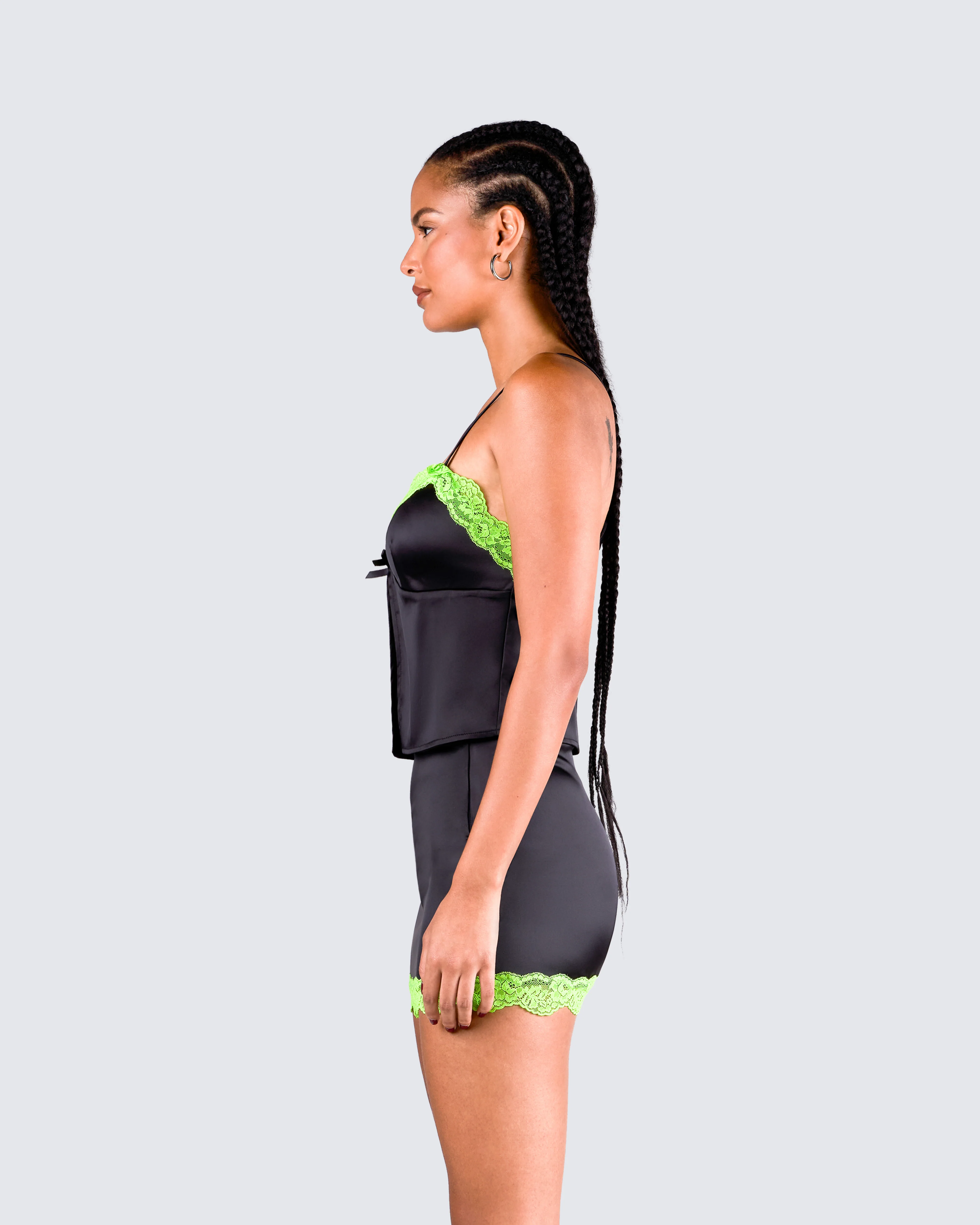 Nadya Noticeable Set - Image 7