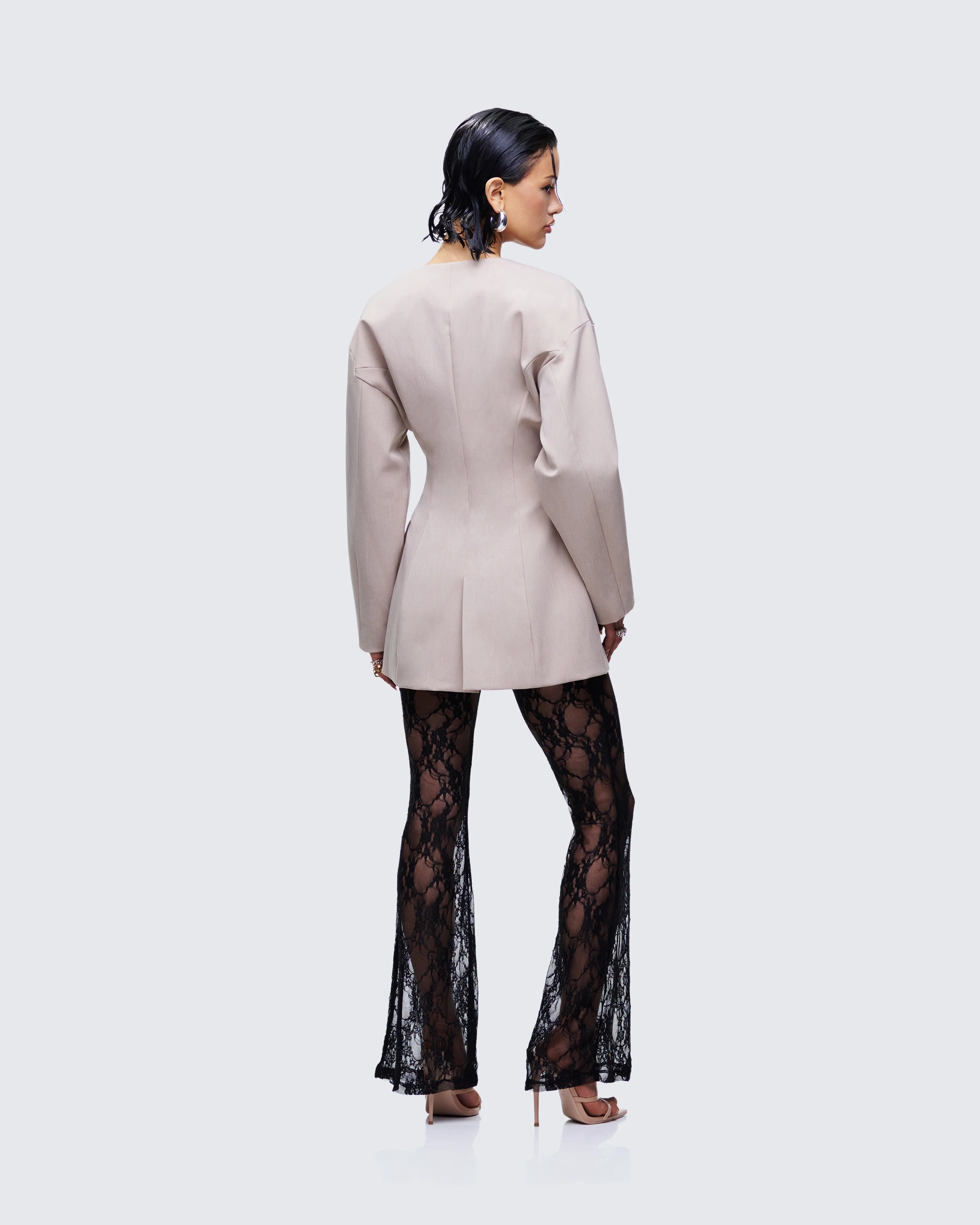 Nahia Lace Set - Image 5