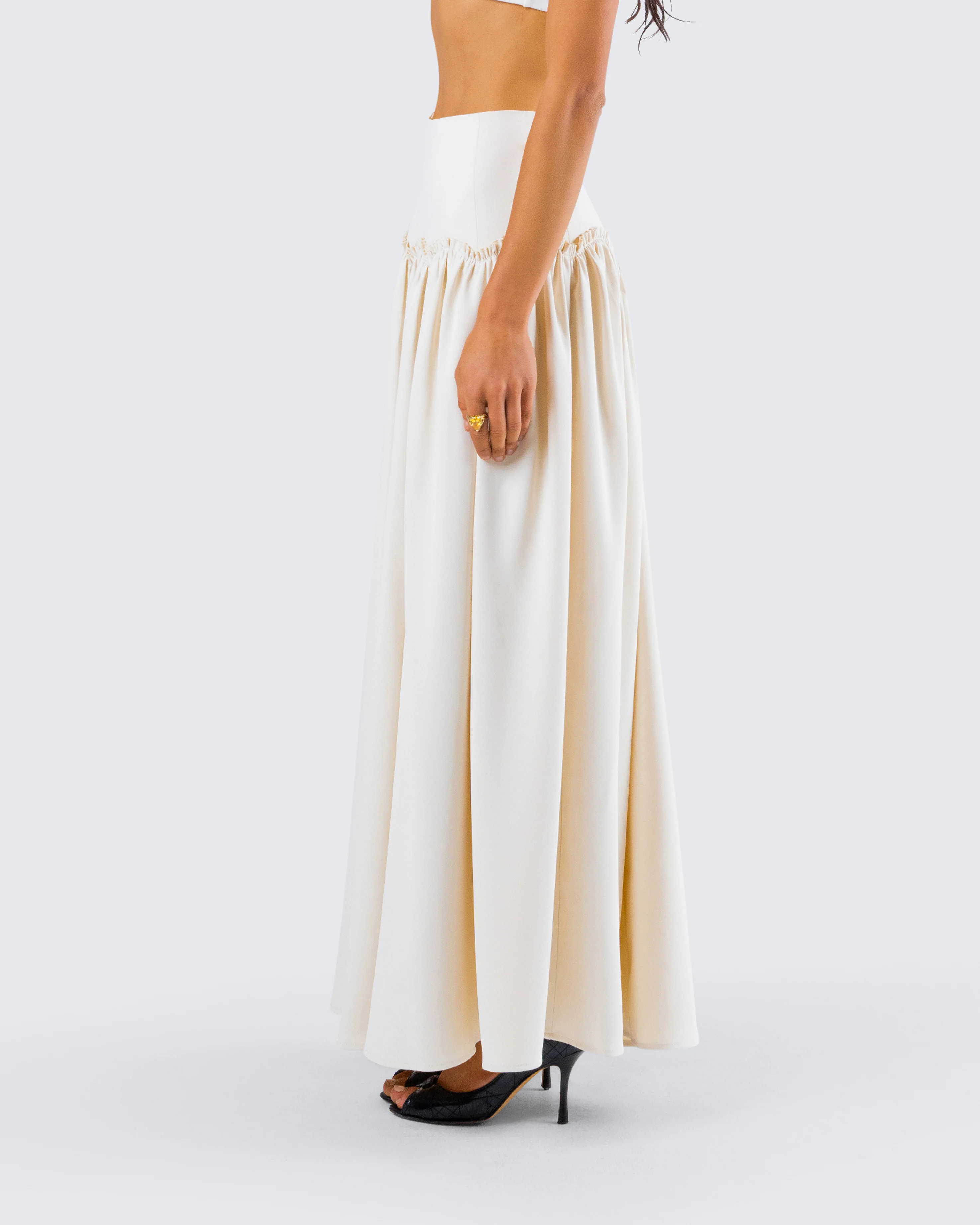 Orla Cream Ruched Maxi Skirt - Image 4