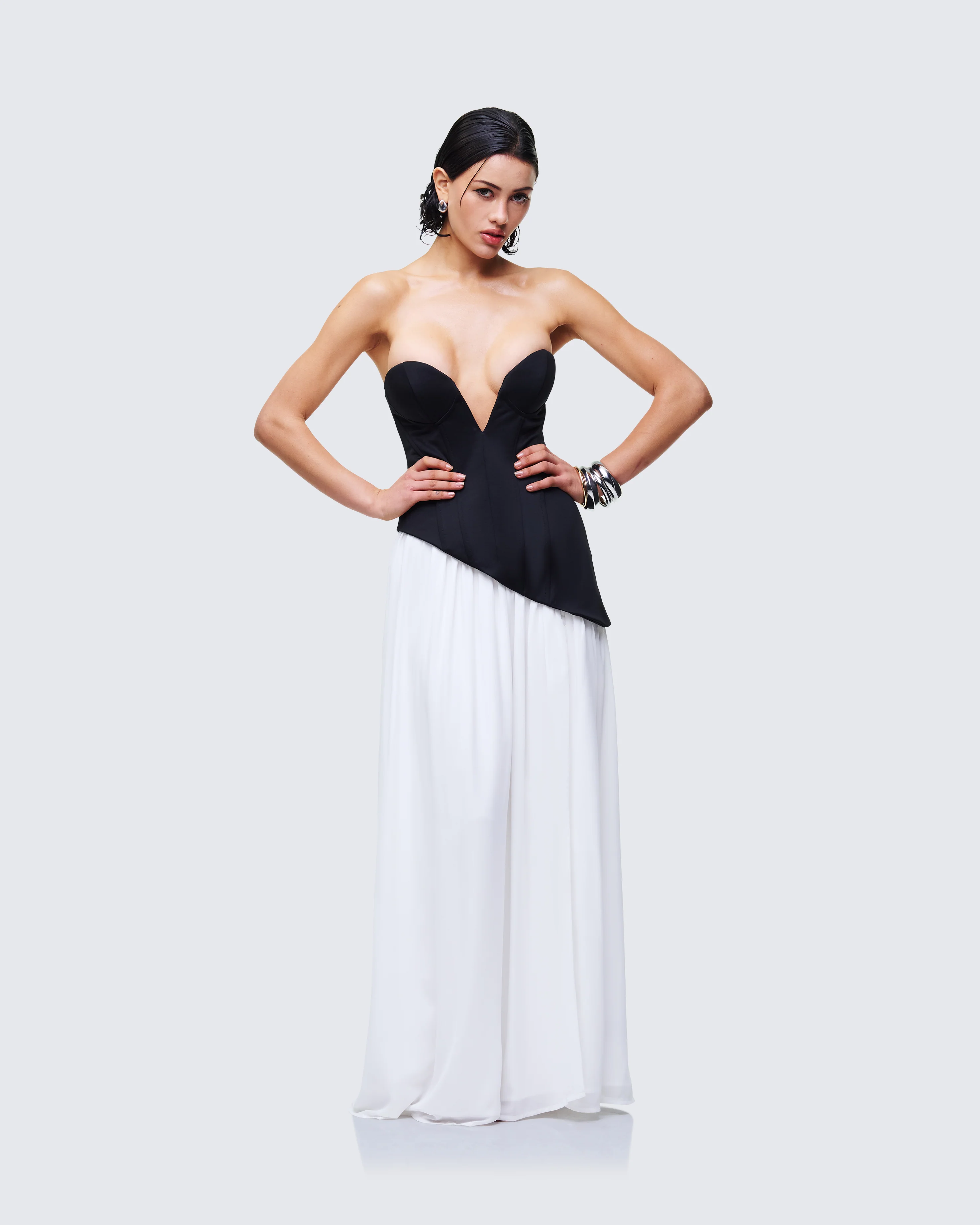 Pebla Black Crepe Contrast Maxi Dress - Image 4