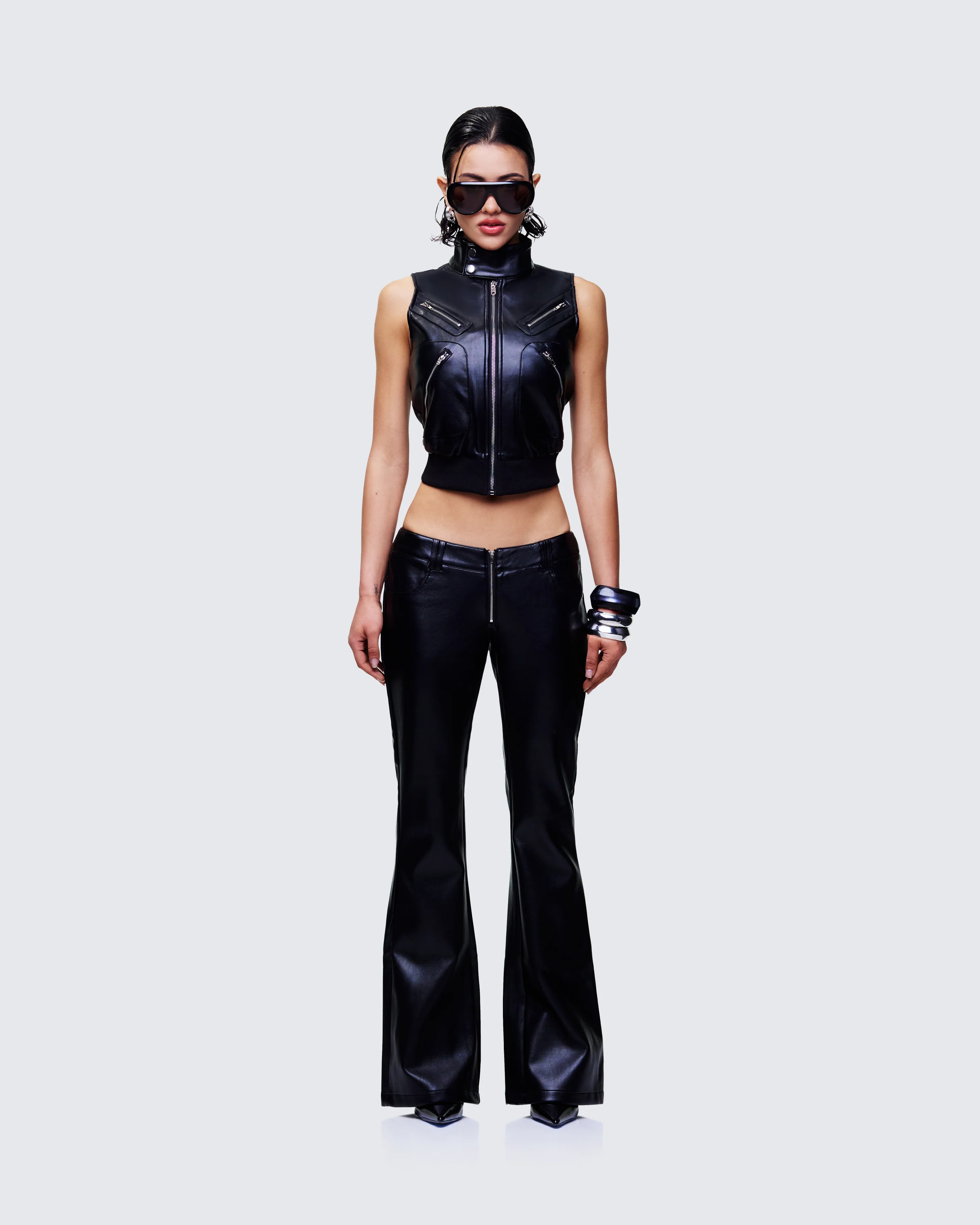 Salma Leather Set - Image 3
