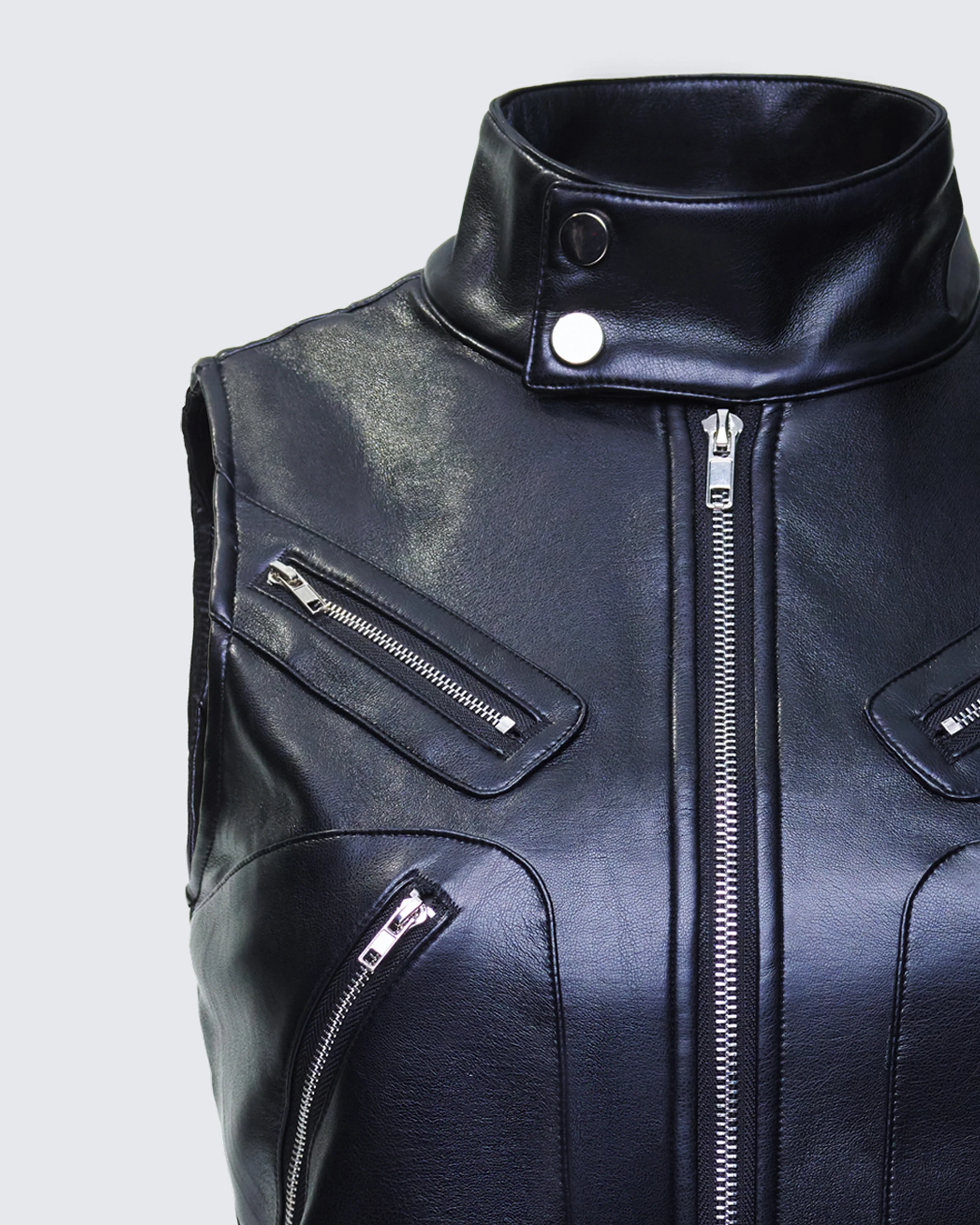 Salma Leather Set - Image 5
