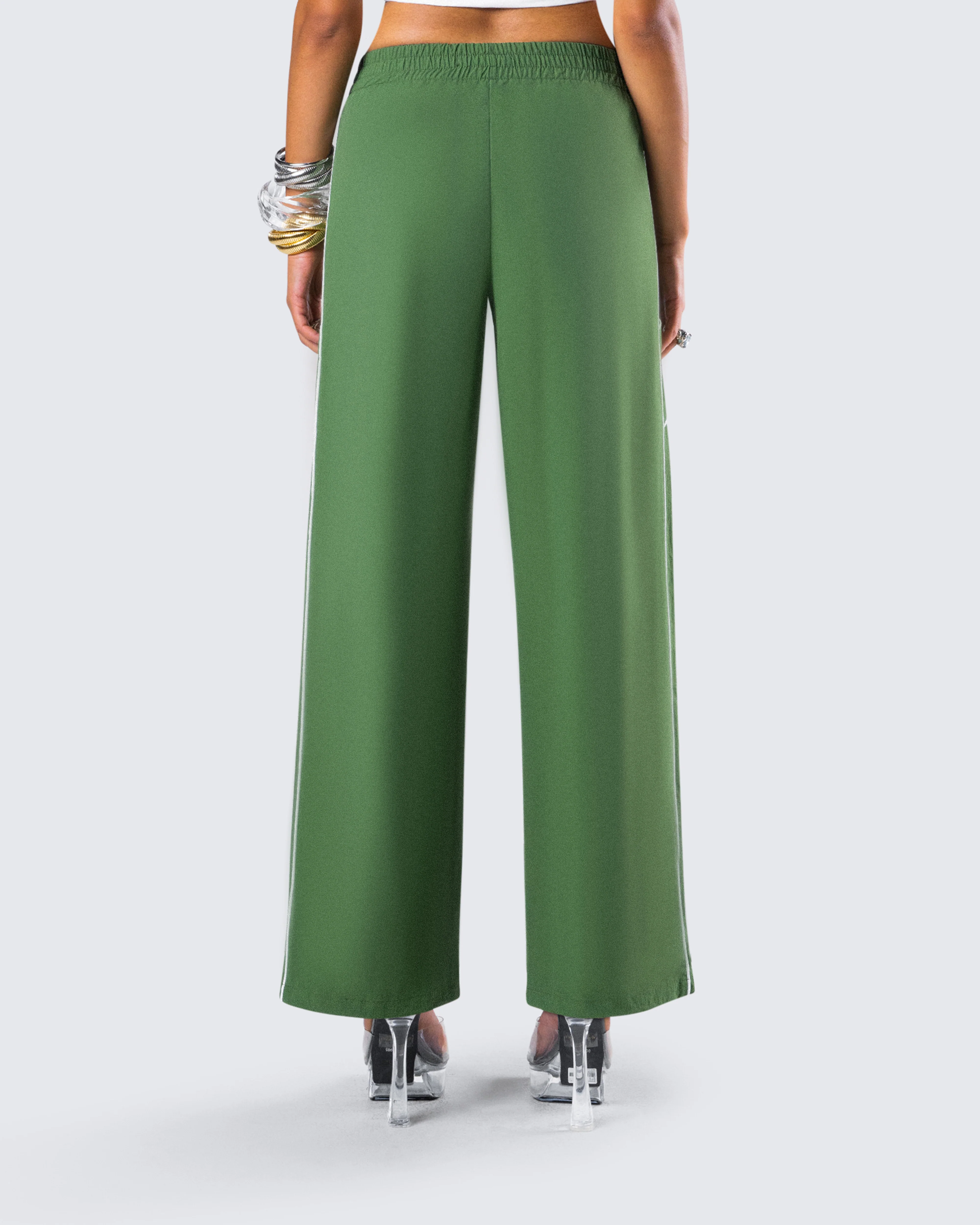 Sidonia Baggy Green Track Pants - Image 7