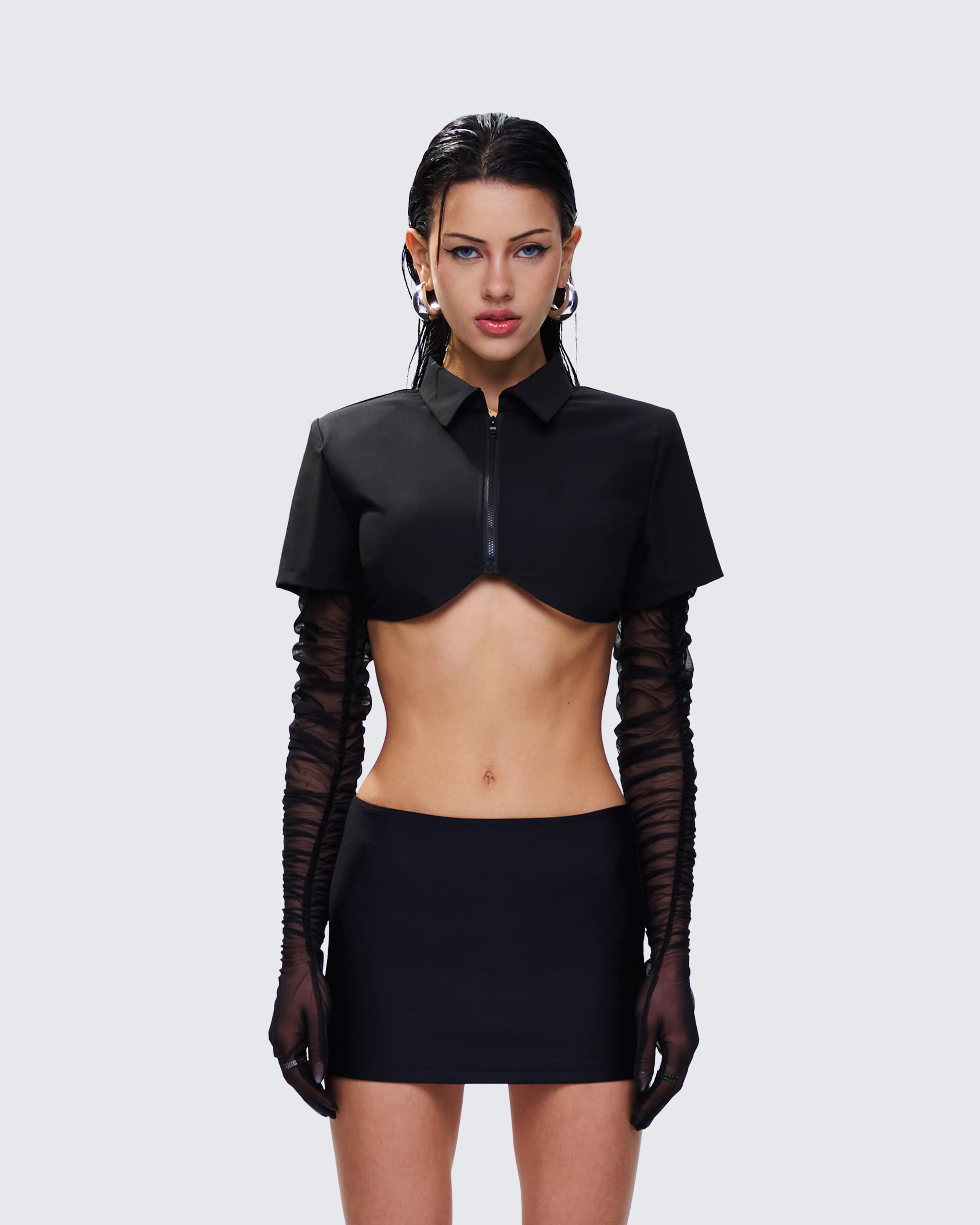 Sora Black Shirt & Gloves - Image 4