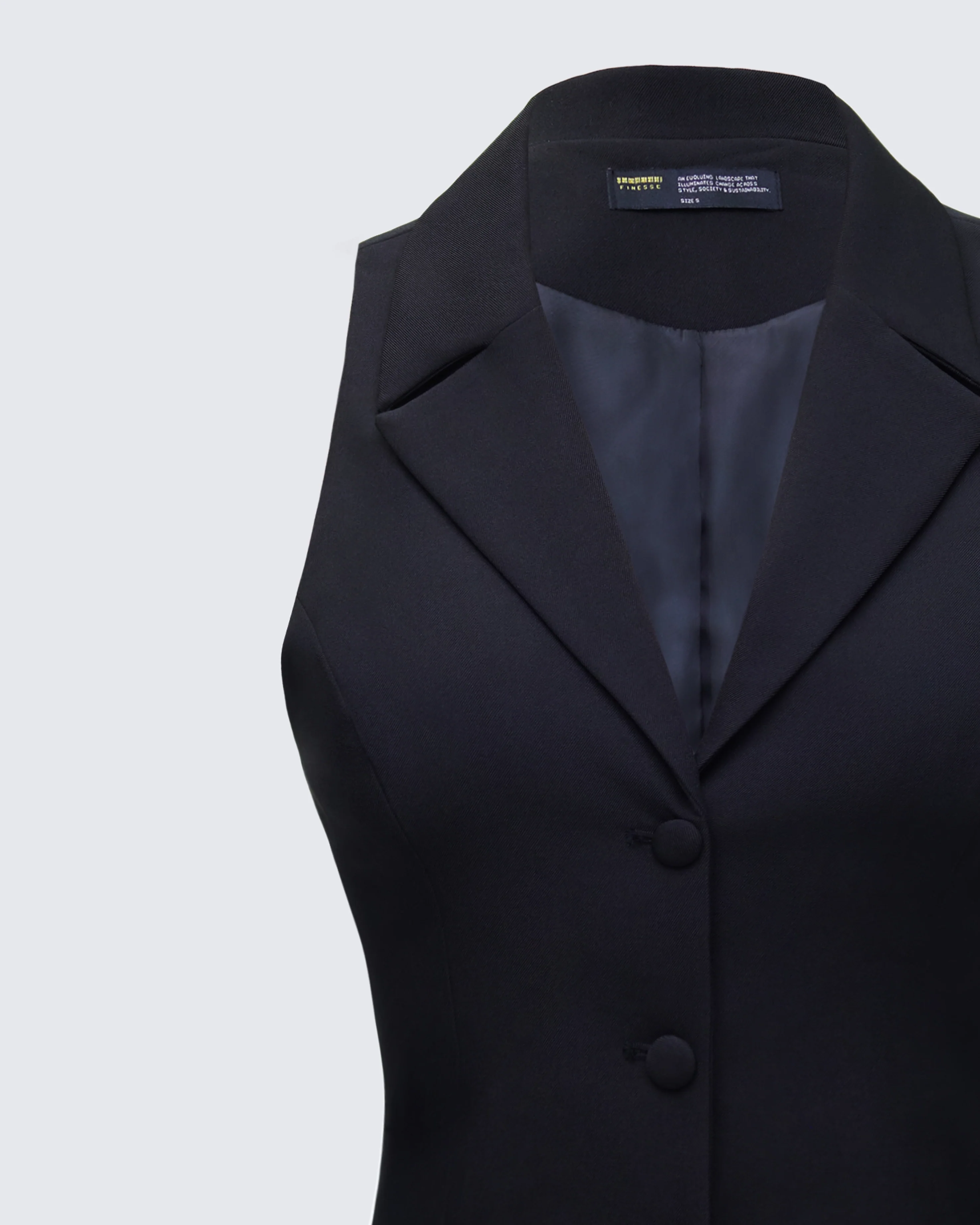 Supriya Black Cropped Vest - Image 6