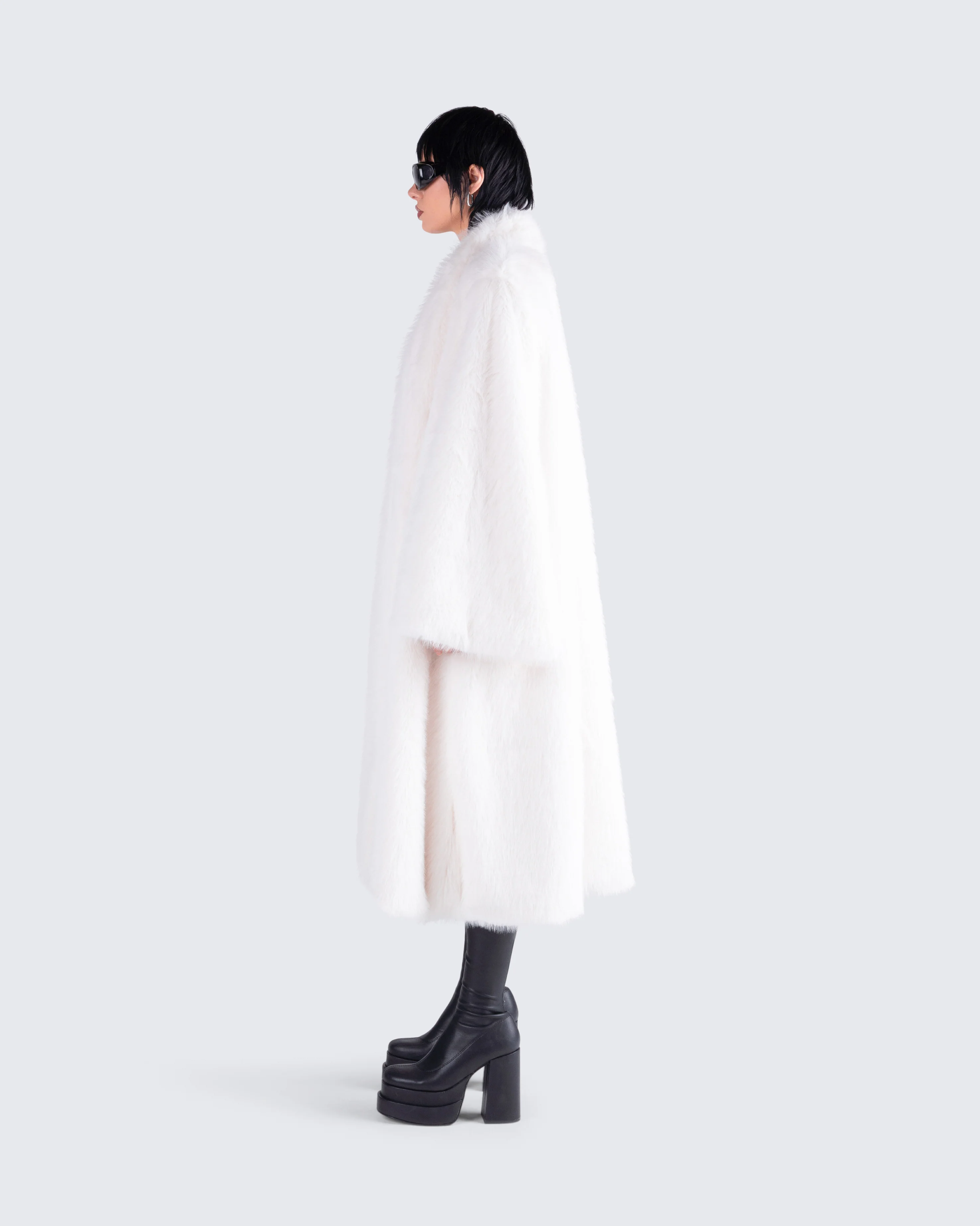 Tyra Faux Fur Set - Image 8