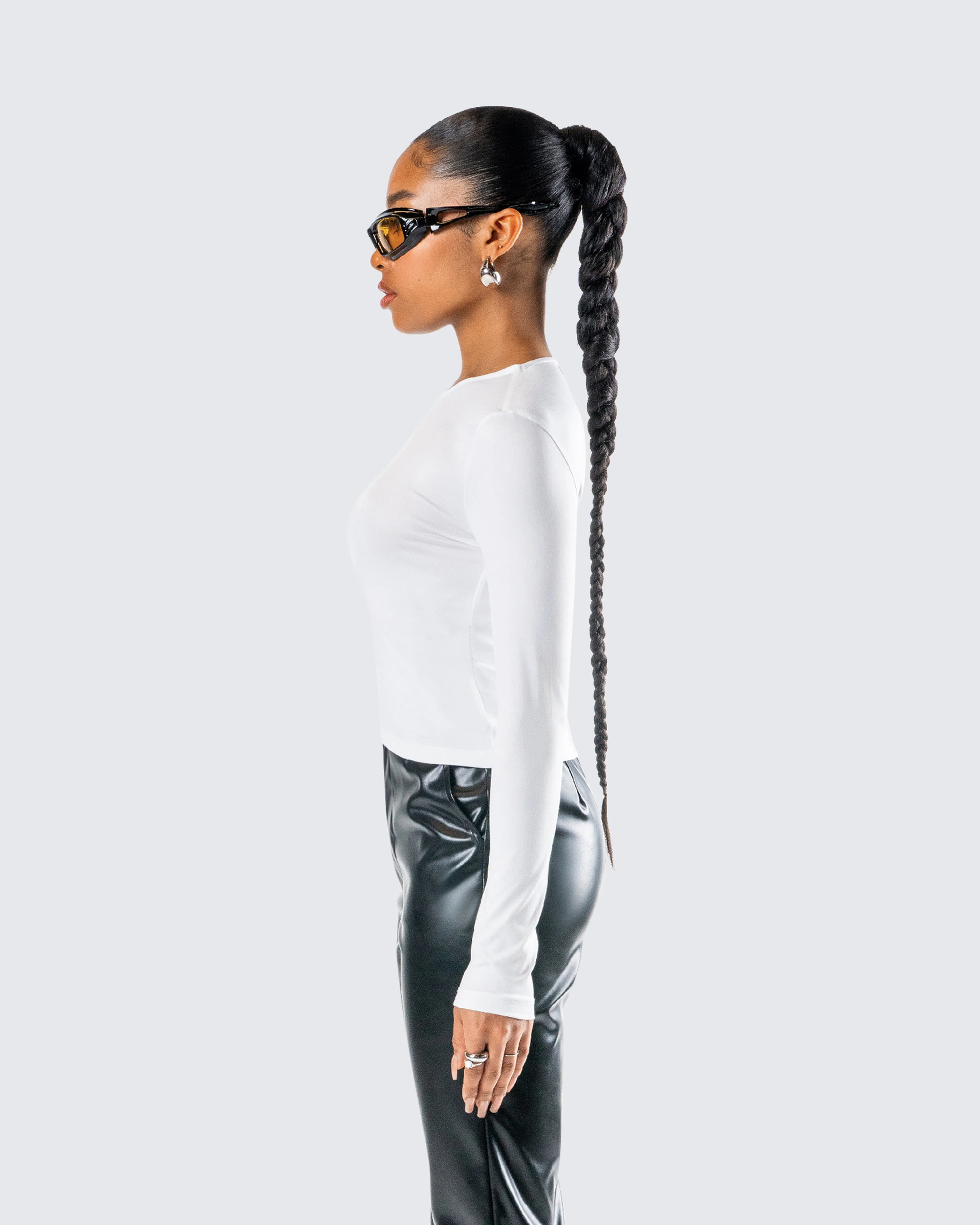 Vivi White Jersey Long Sleeve Top - Image 6