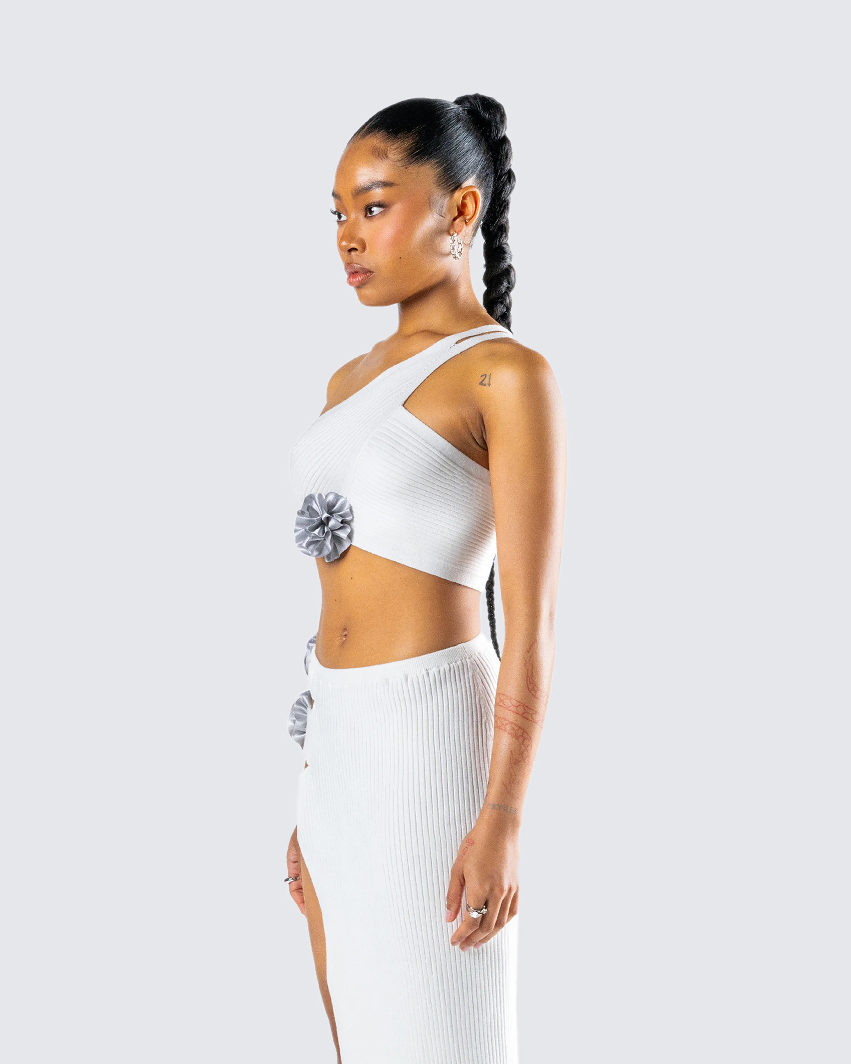 Yuka White Rosette Knit Crop Top - Image 5